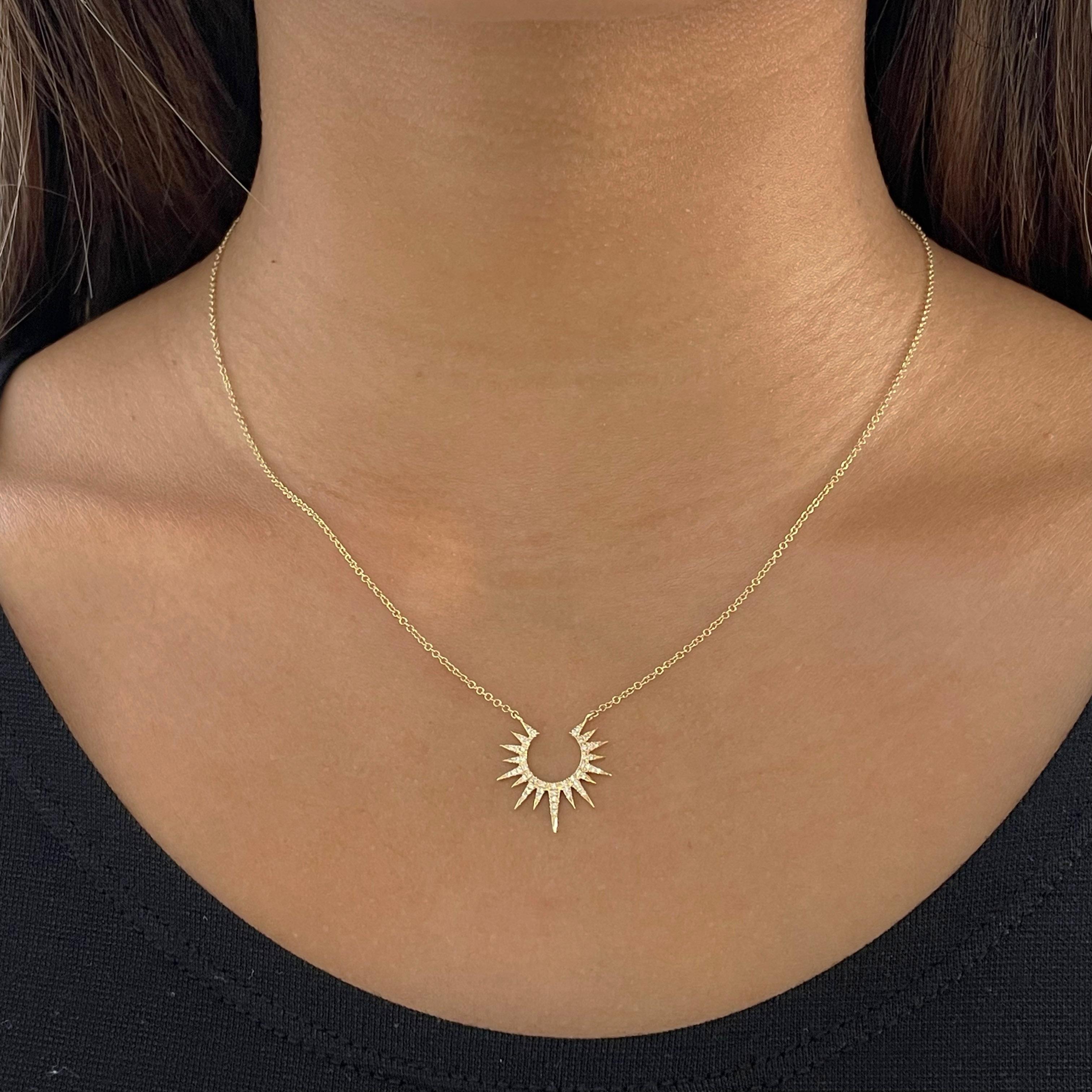Collier pendentif Bolo en or 14 carats avec diamants et chaîne tourbillonnant de soleil Neuf à Austin, TX