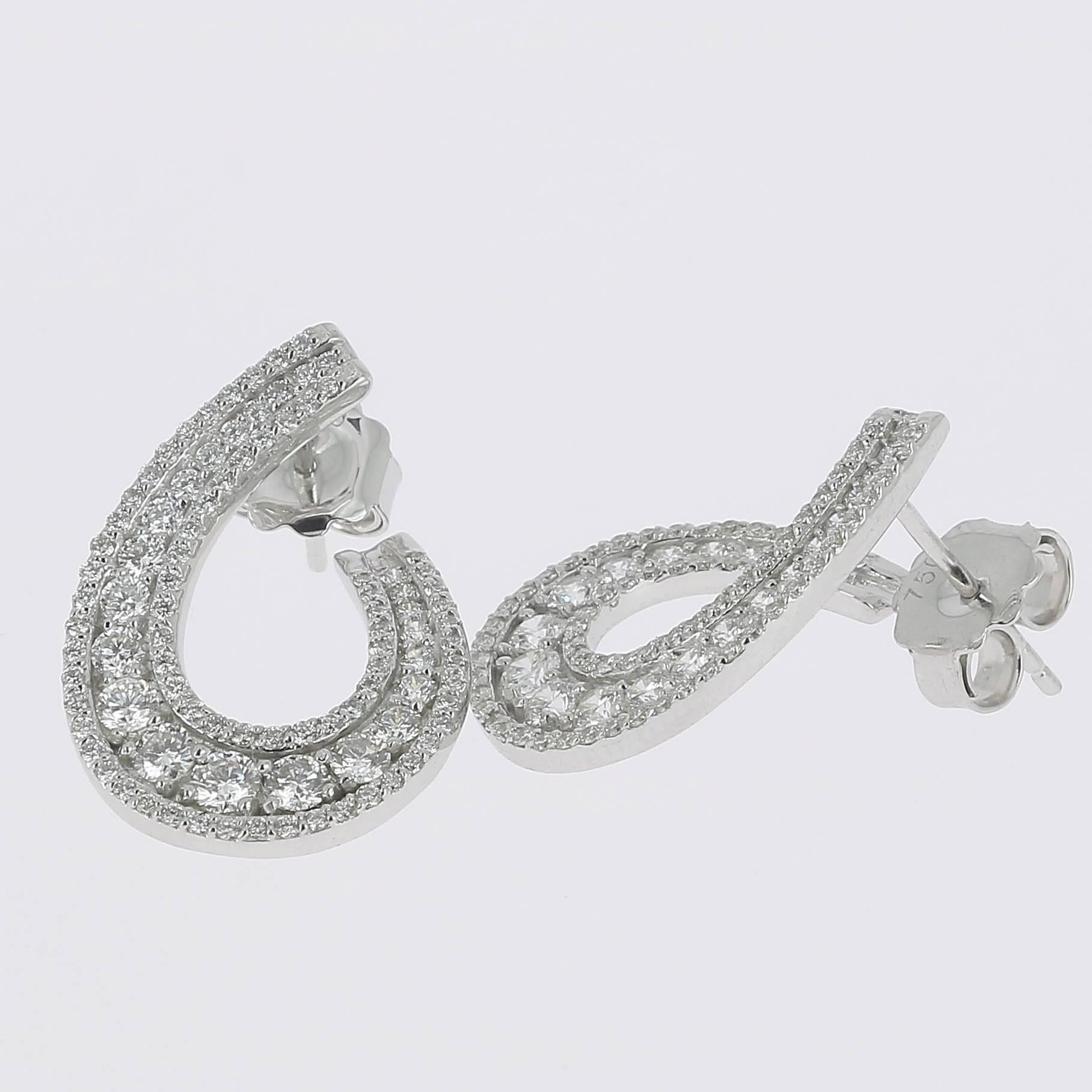 Contemporary  1.97 carats GVS Round Diamonds Swirl Earring 18K White Gold Stud Earrings