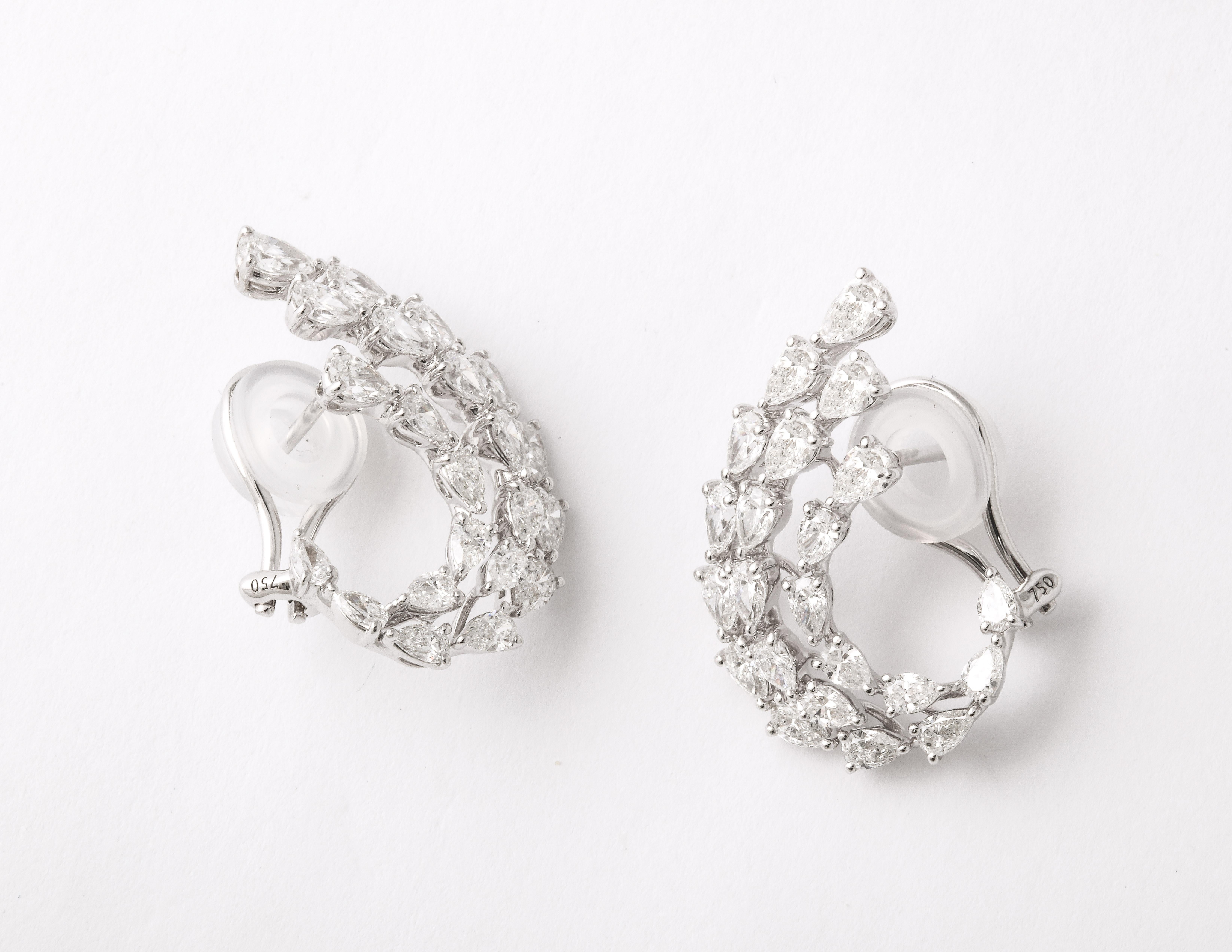Women's Diamond Swirl Earrings For Sale