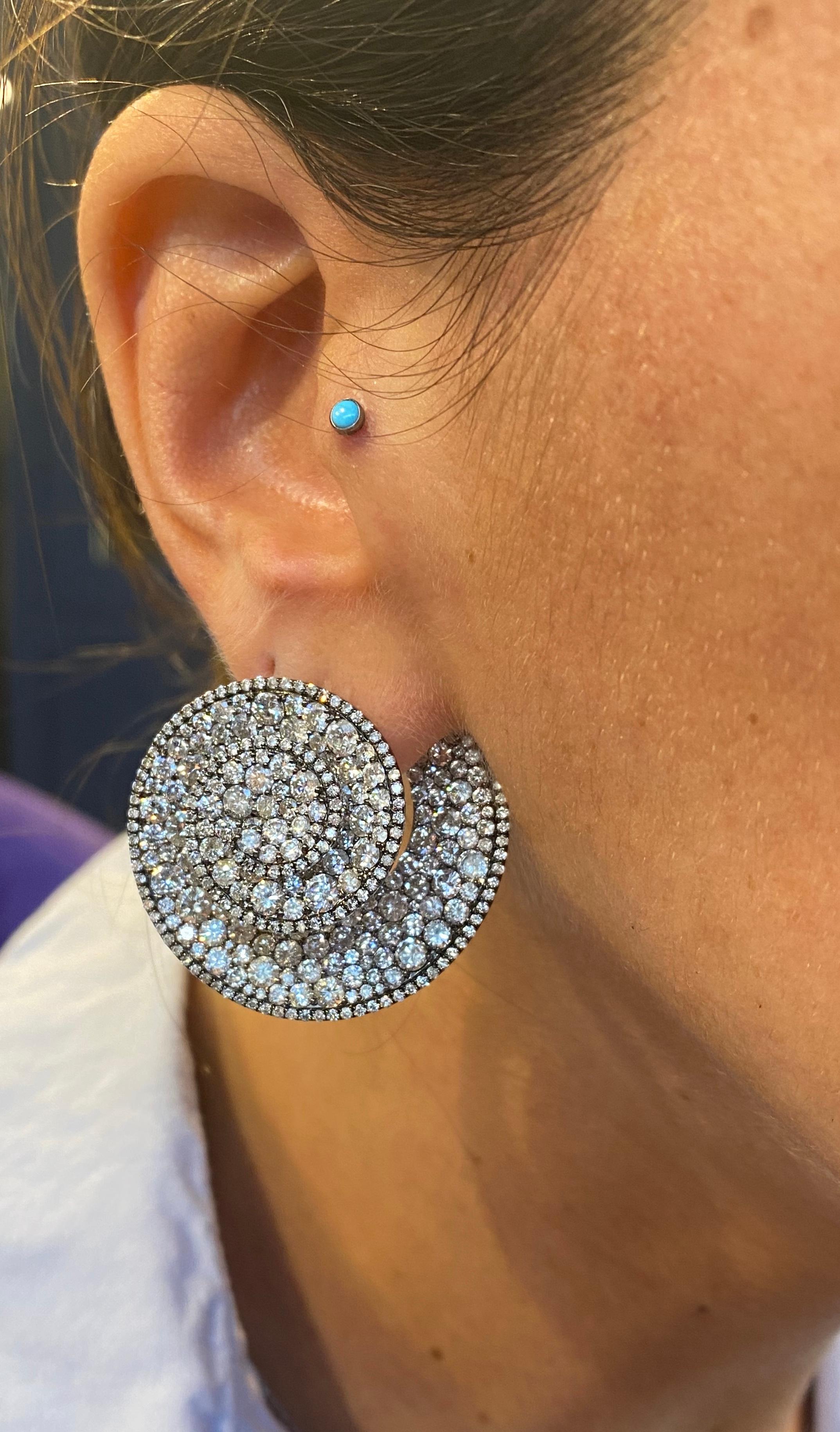 Women's Diamond Swirl Earrings
