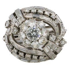 Bague en forme de fleur avec tourbillon de diamants