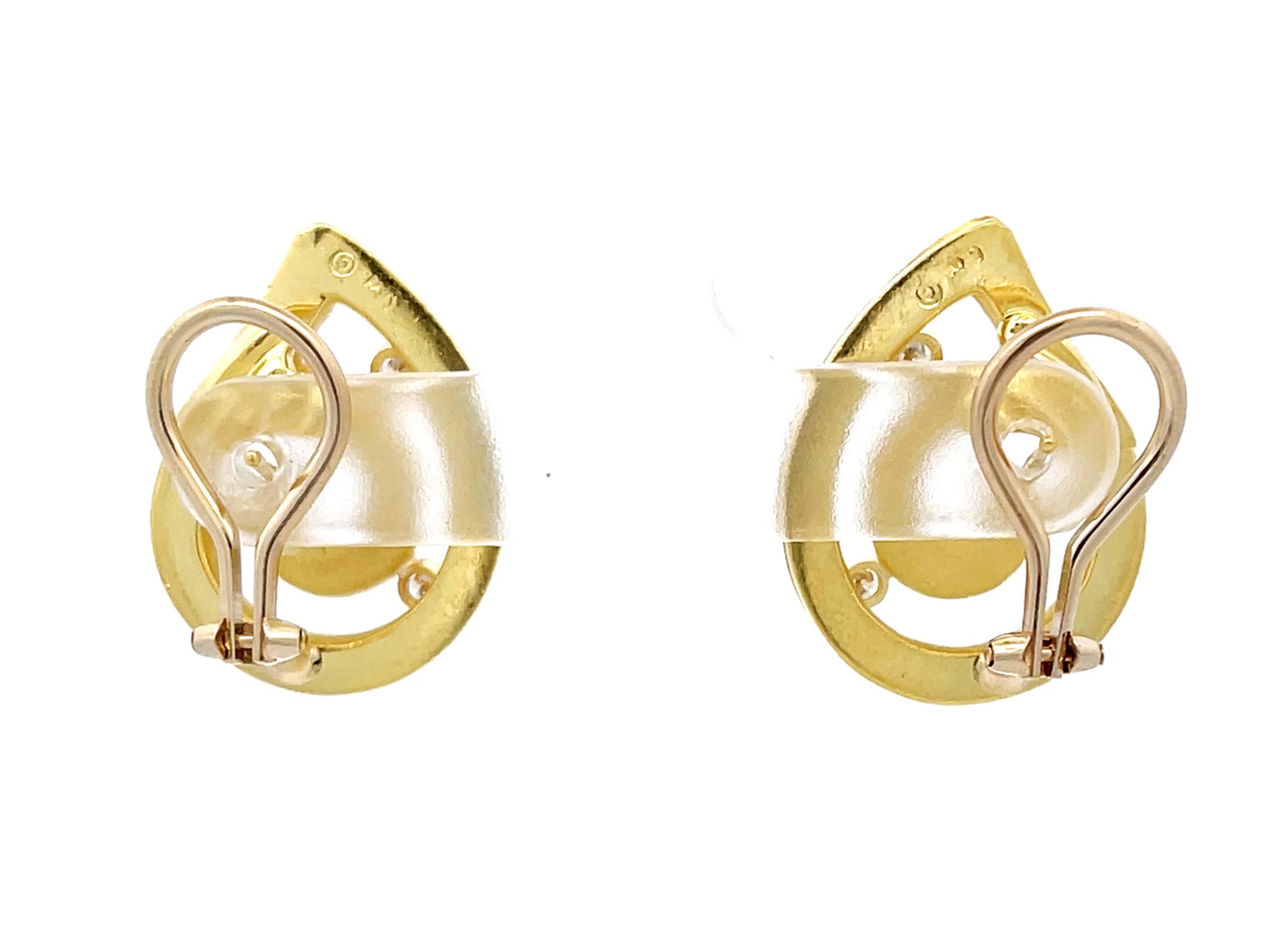 Diamond Swirl Frosted Finish Earrings in 14k Yellow Gold For Sale 2