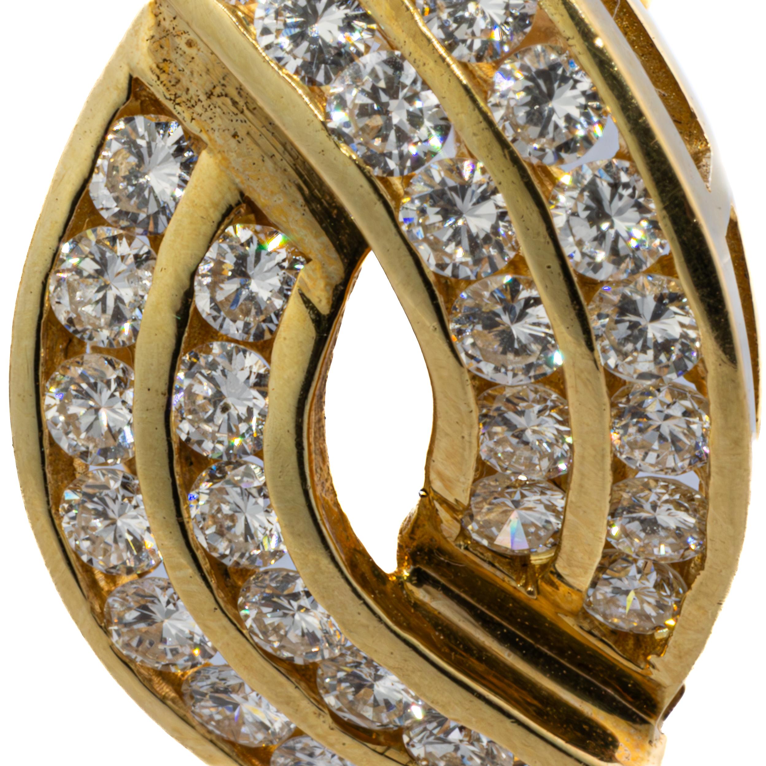 Rétro Orecchini in oro con diamanti a spirale in vendita