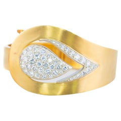 Bracelet en or mat avec tourbillon de diamants