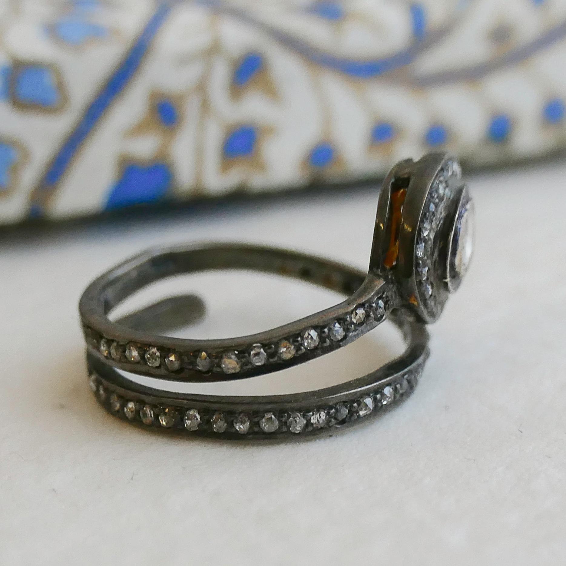 Diamant Wirbel Oxidierter Sterlingsilber Ring Größe 7 (Rosenschliff) im Angebot