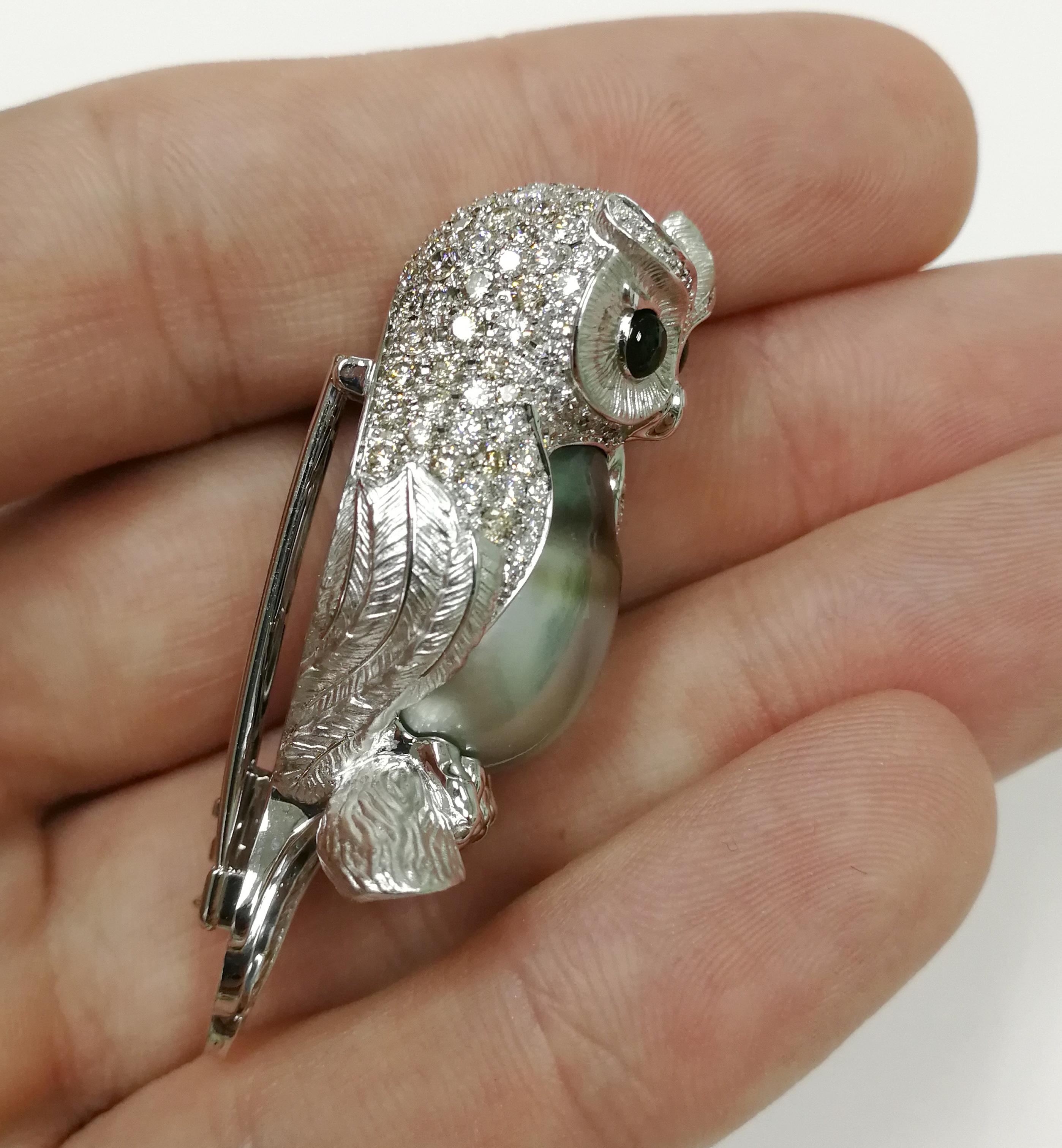 Diamond Tahiti Pearl 18 Karat White Gold Owl Brooch 1