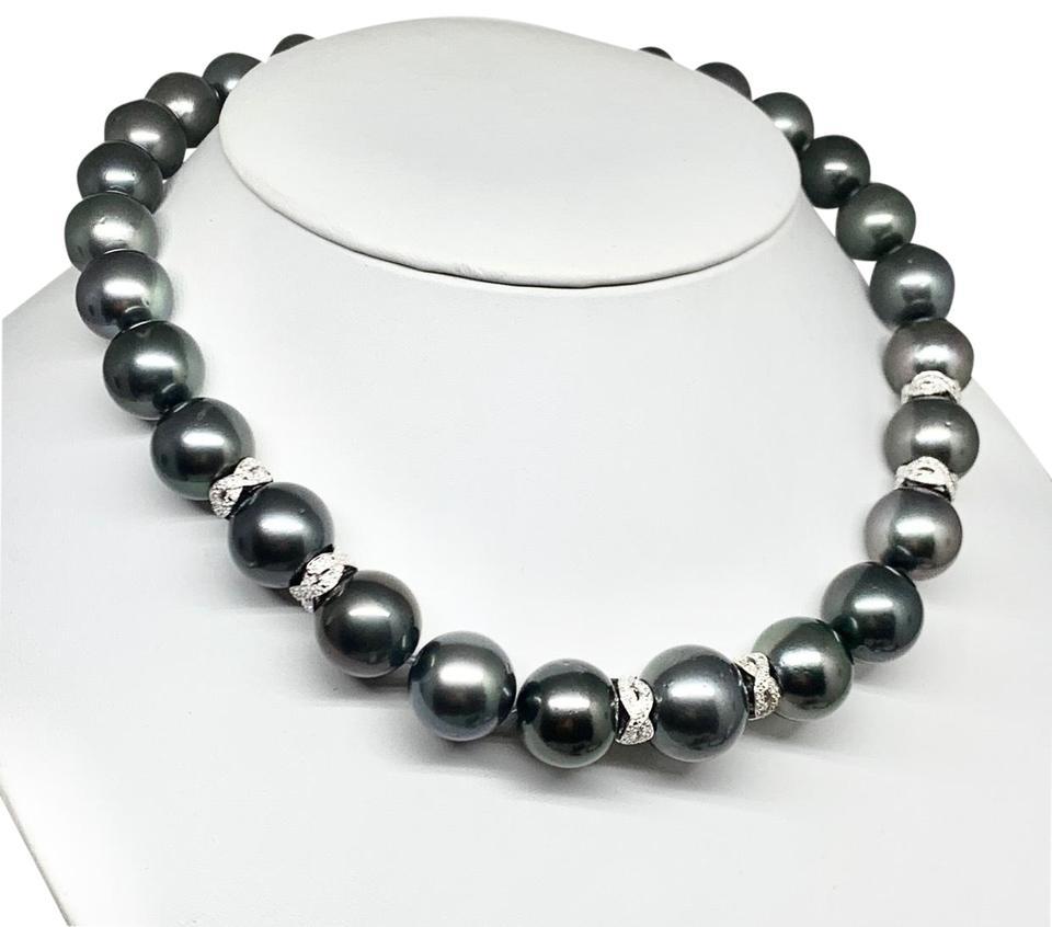 Round Cut Diamond Tahitian Pearl 14k Gold Necklace Certified For Sale