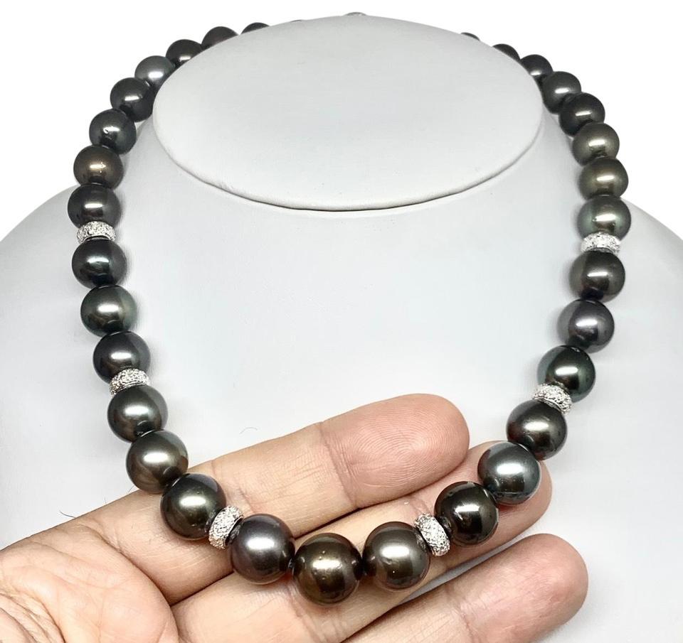 Diamond Tahitian Pearl 18k Gold Necklace Certified For Sale 3
