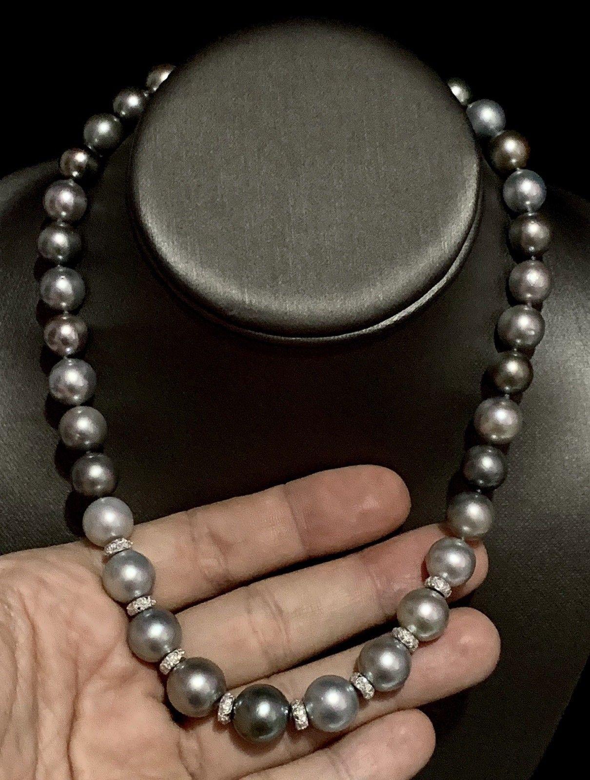 Diamond Tahitian Pearl Necklace 18k Gold Certified For Sale 1