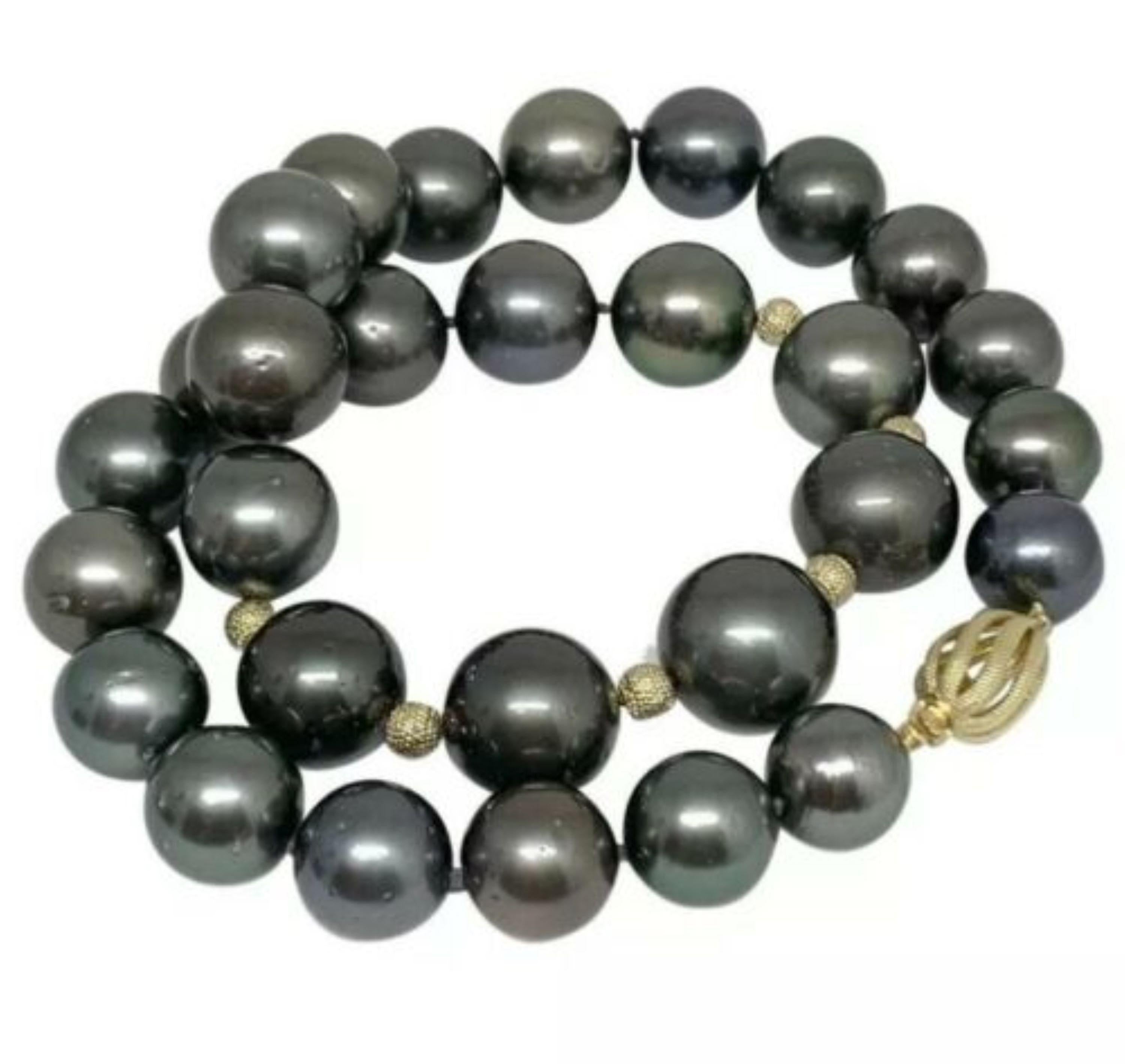 Diamond Tahitian Pearl Necklace 14k Gold Certified For Sale 1