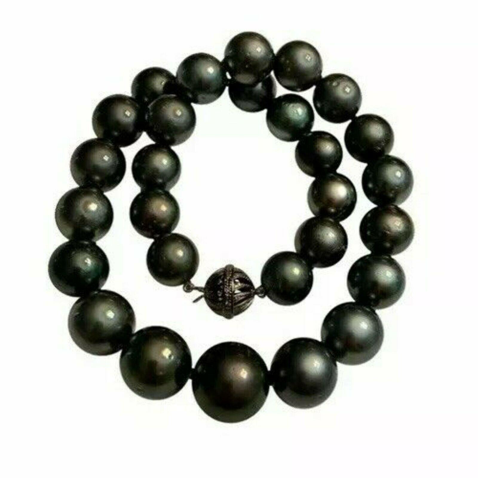 Diamond Tahitian Pearl Necklace 14k Gold 14k Gold Certified In New Condition In Brooklyn, NY