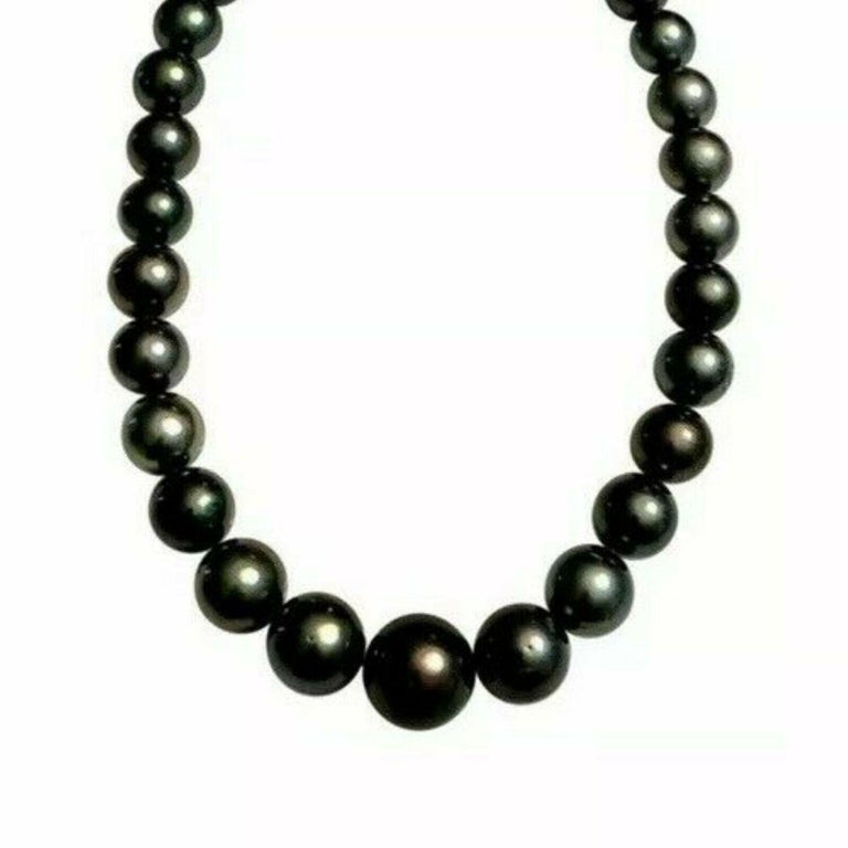 Diamond Tahitian Pearl Necklace 14k Gold 17.6 mm 16.5