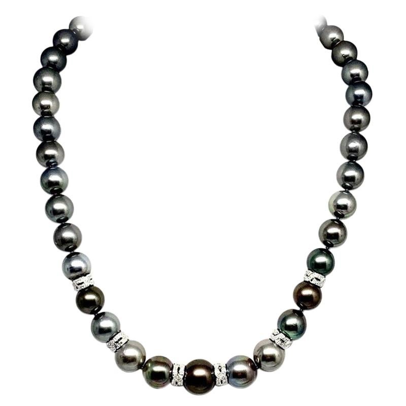 Collier de perles de Tahiti de qualité supérieure avec diamants en or 18k 12,9 mm 18