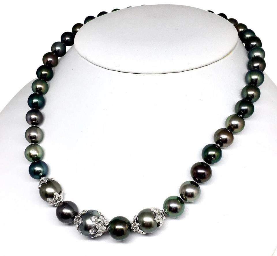 Modern Diamond Tahitian Pearl Necklace 18k Gold Certified