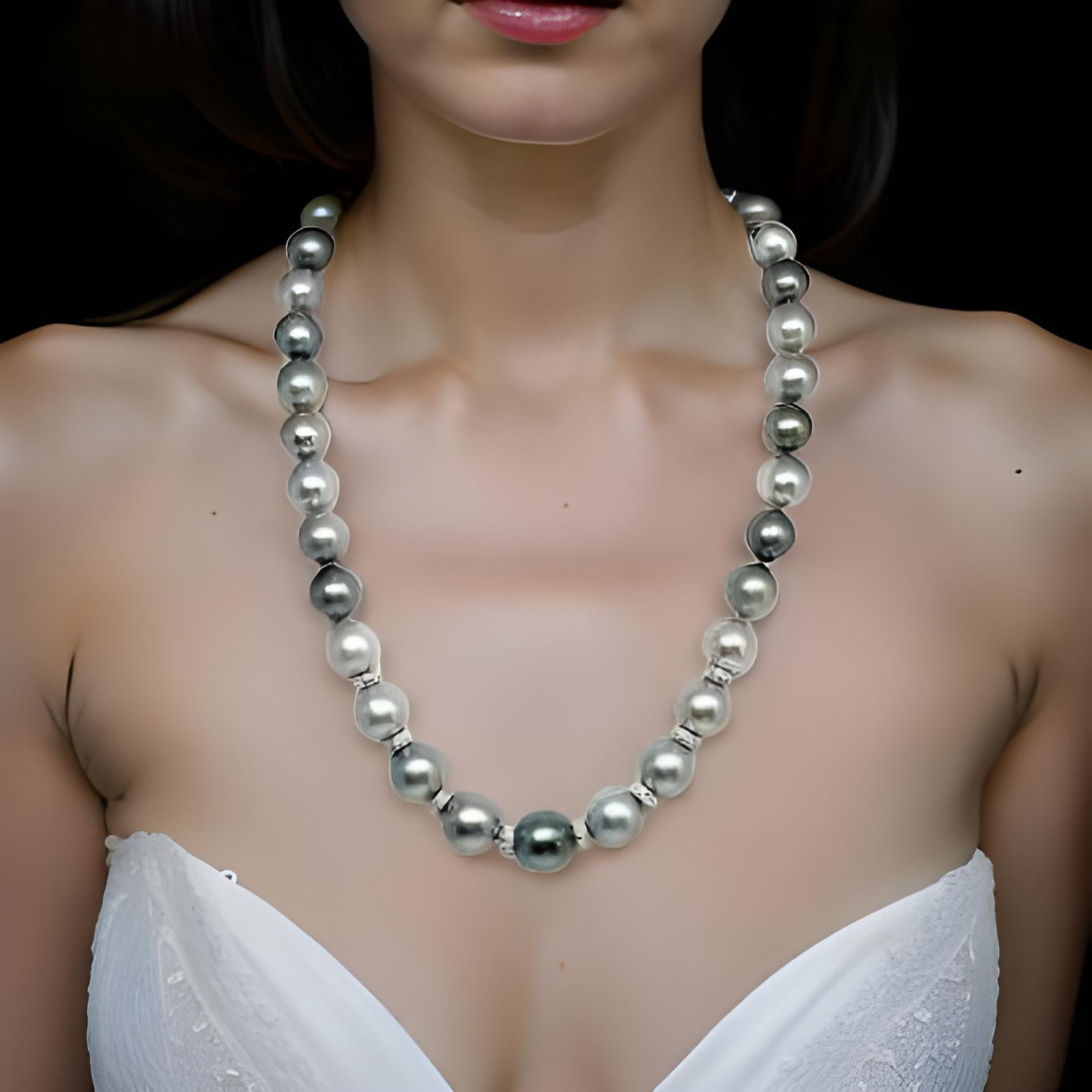 Collana di diamanti e perle tahitiane in oro 18k certificato in vendita 7