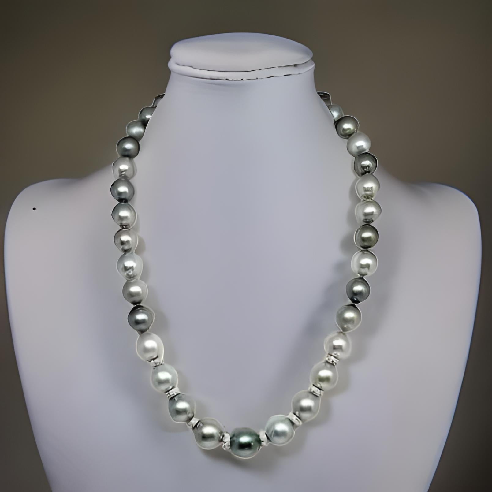 Collana di diamanti e perle tahitiane in oro 18k certificato in vendita 13