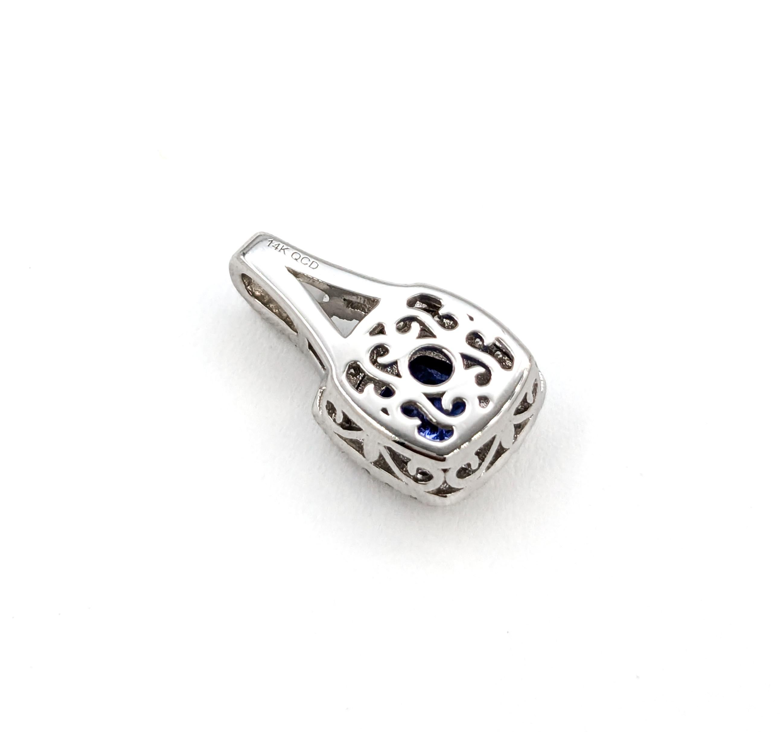 Ciondolo a goccia con diamante e tanzanite in oro bianco

Ti presentiamo questo elegante ciondolo a goccia, realizzato in oro bianco 14kt. Questo splendido pezzo presenta una tanzanite di 0,97 carati, la pietra natale di dicembre, che simboleggia la