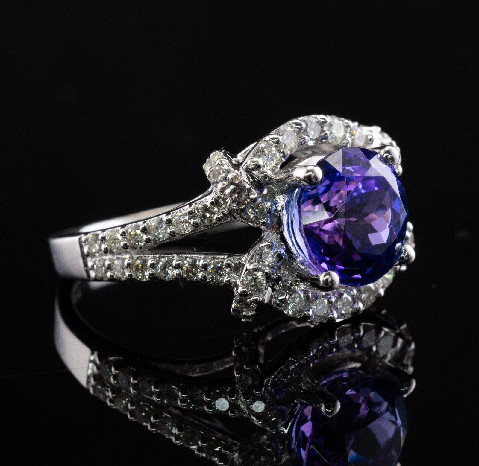 Women's Diamond Tanzanite Ring 18K White Gold by Galaxy For Sale