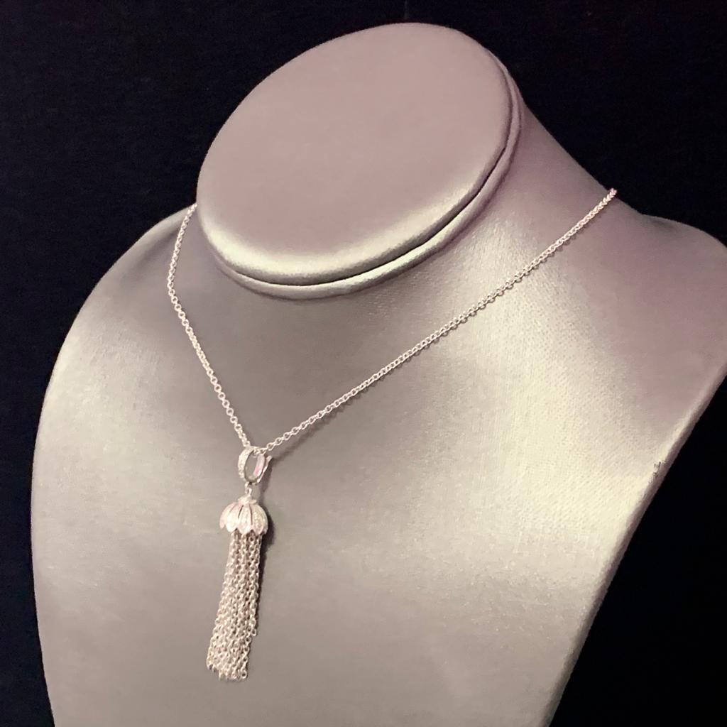Diamond Tassel Pendant Chain Necklace 18k Gold 0.15 TCW Certified For Sale 1