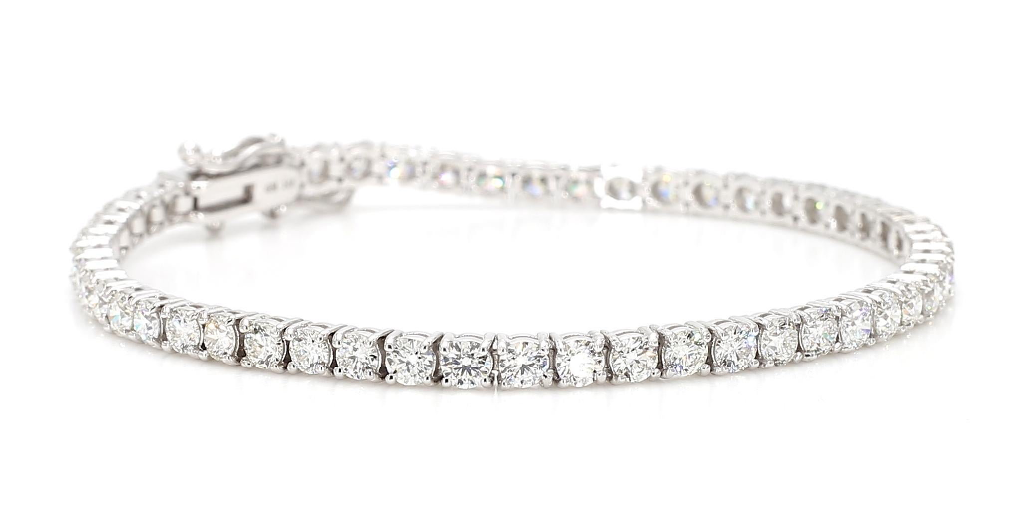 Diamond Tennis 18K Gold Bracelet in vendita 4