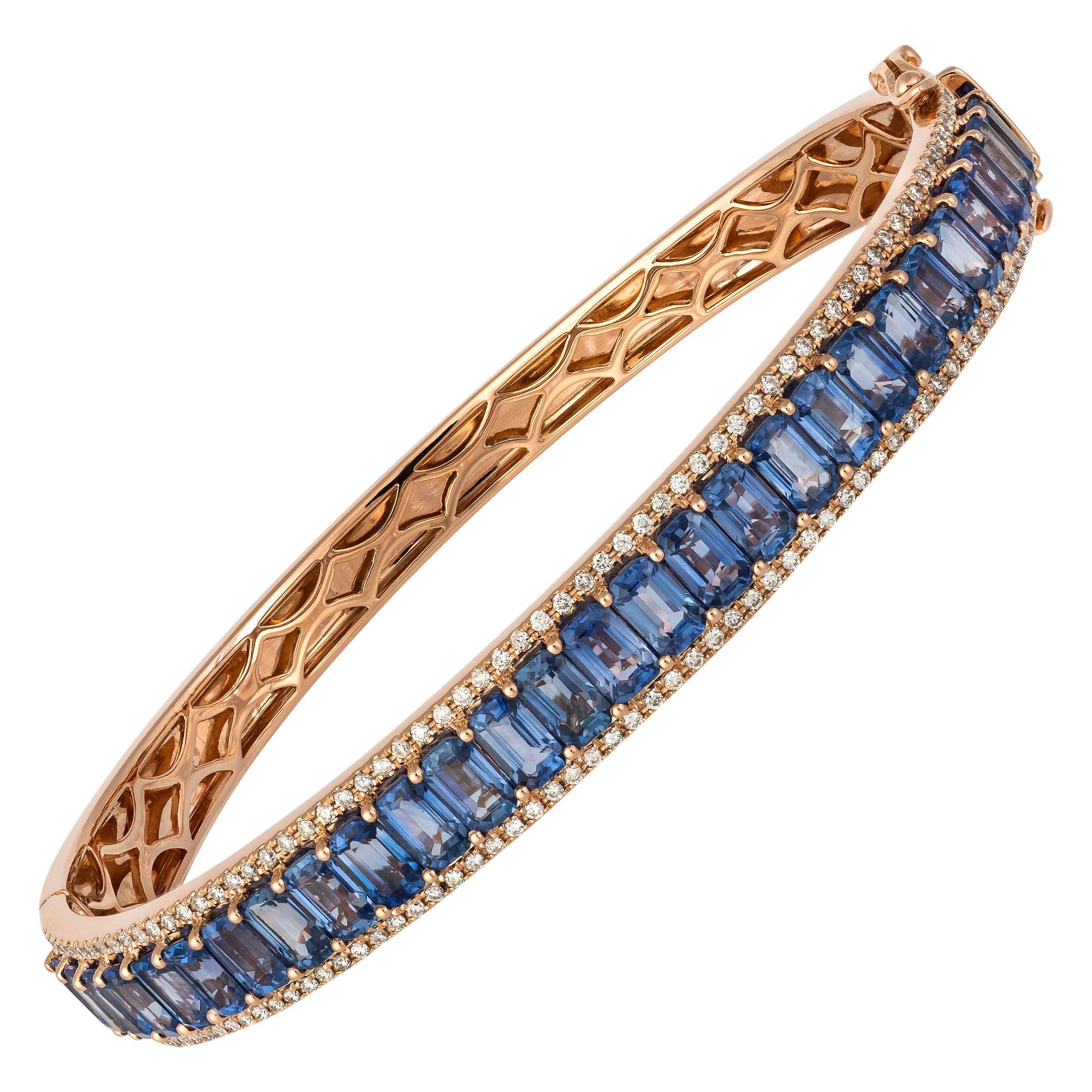 Diamond Tennis Bangle Bracelet 18 Karat Gold Blue Sapphire 11.07 Carat/28 Pieces For Sale