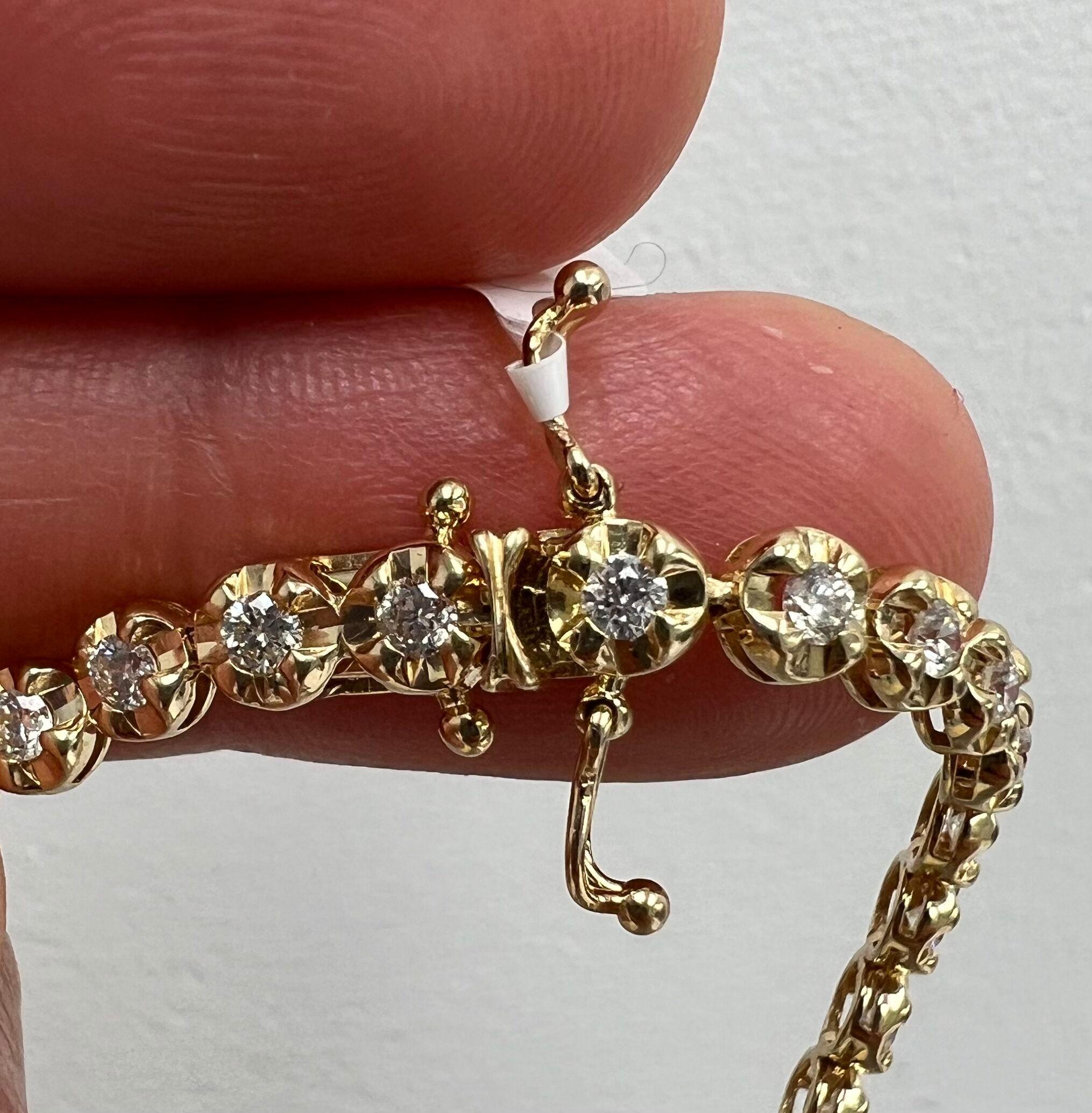 Diamond Tennis Bracelet, 14k Yellow Gold, Innovative Illusion Setting, 2.00 Ct For Sale 2