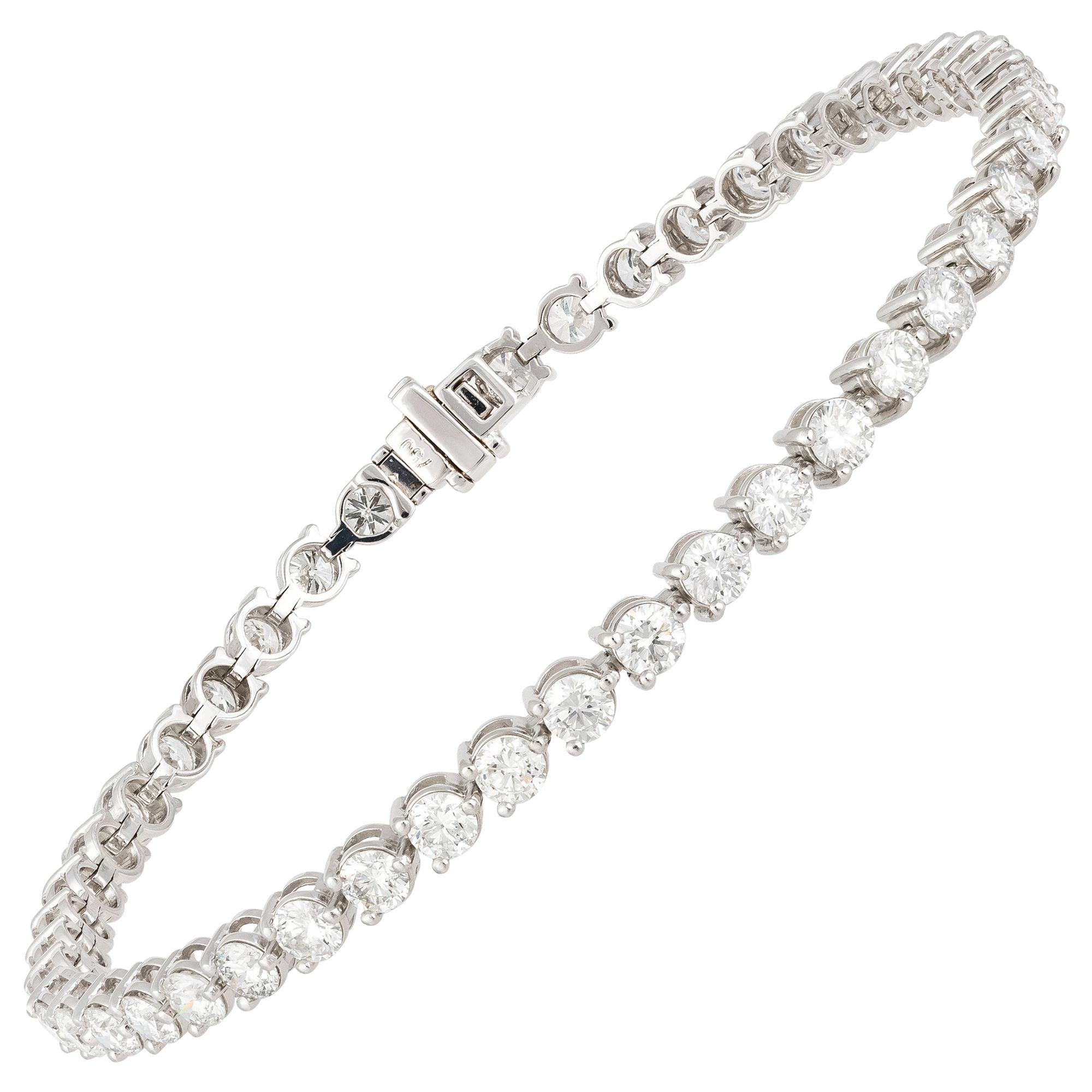 Diamond Tennis Bracelet 18 Karat White Gold Diamond 4.85 Carat/46 Pieces For Sale