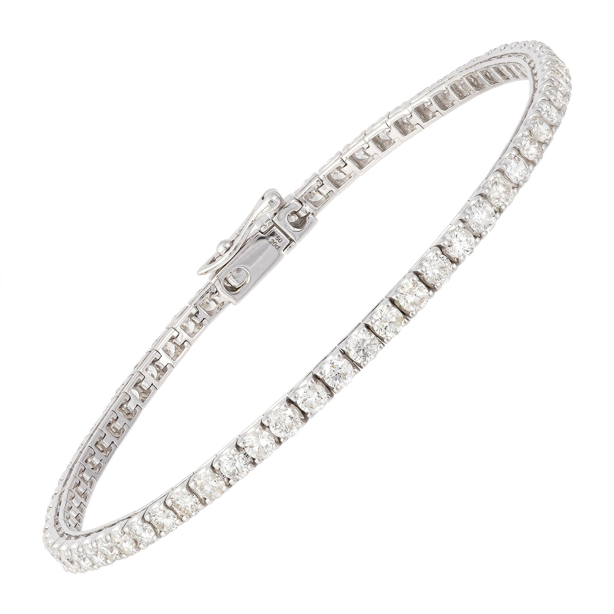 Donna Bracciale tennis con diamanti in oro bianco 18k Diamante 3,83 carati/65 pezzi in vendita