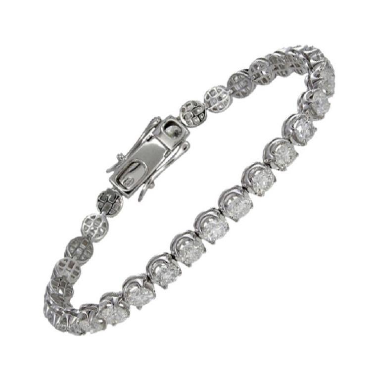 Bracelet tennis en or blanc 18 carats avec diamants 6,14 carats/40 pièces en vente
