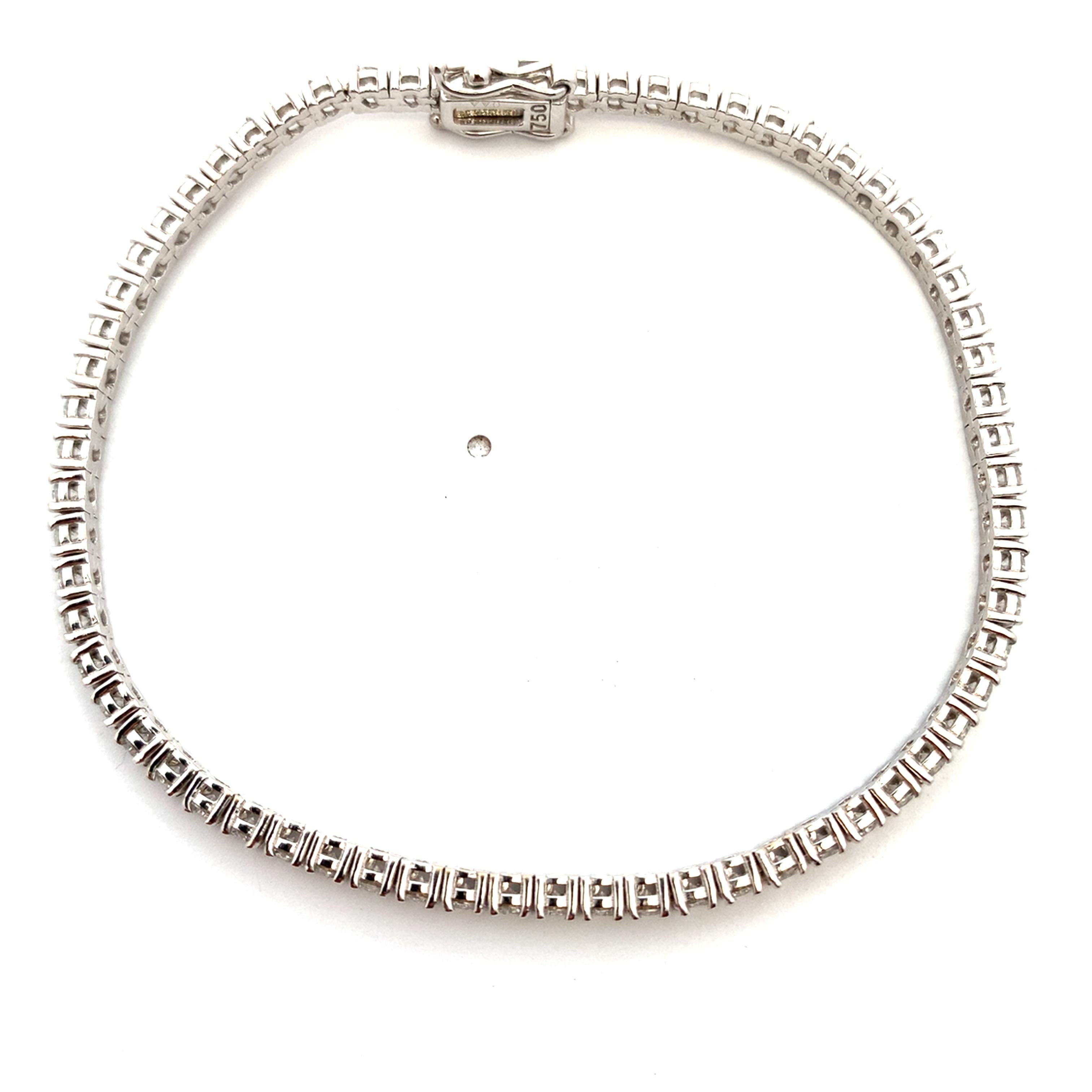 Diamond tennis bracelet 18k white gold eternity For Sale 3