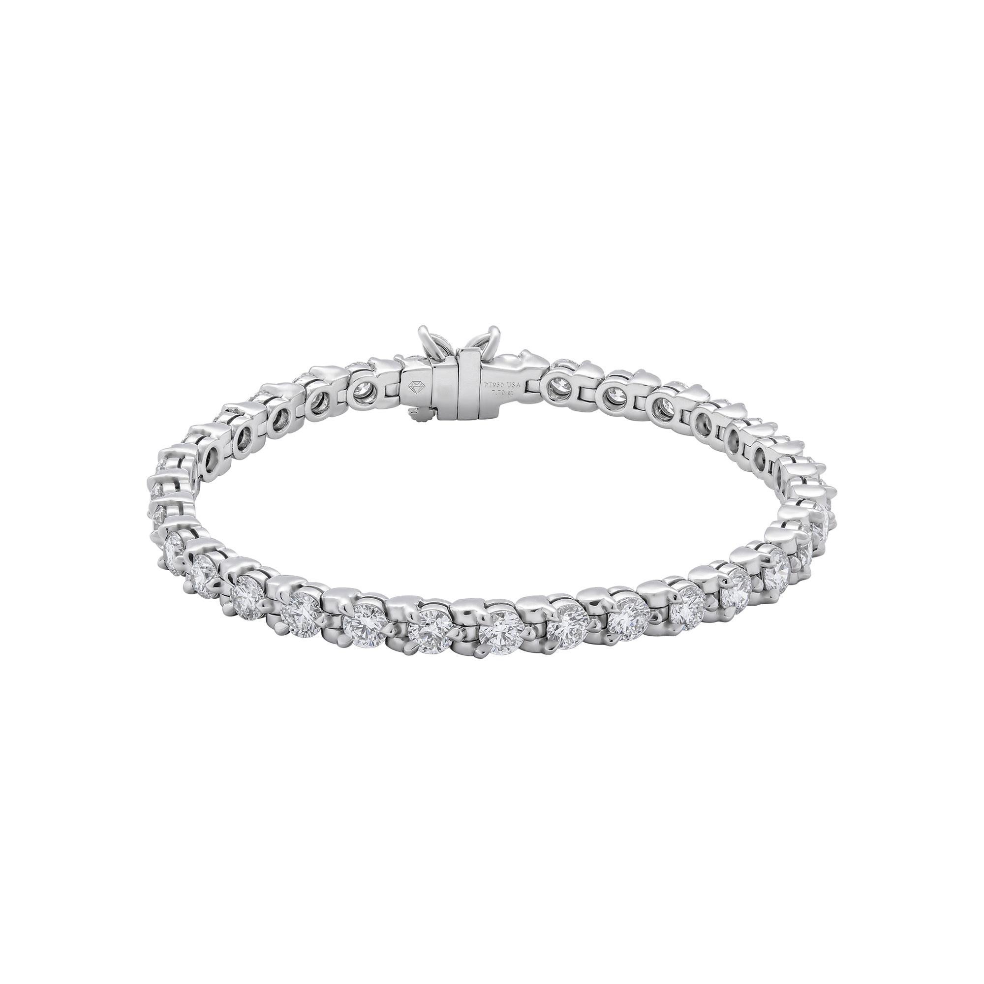 Taille ronde Bracelet tennis en diamants de 8,13 carats en vente