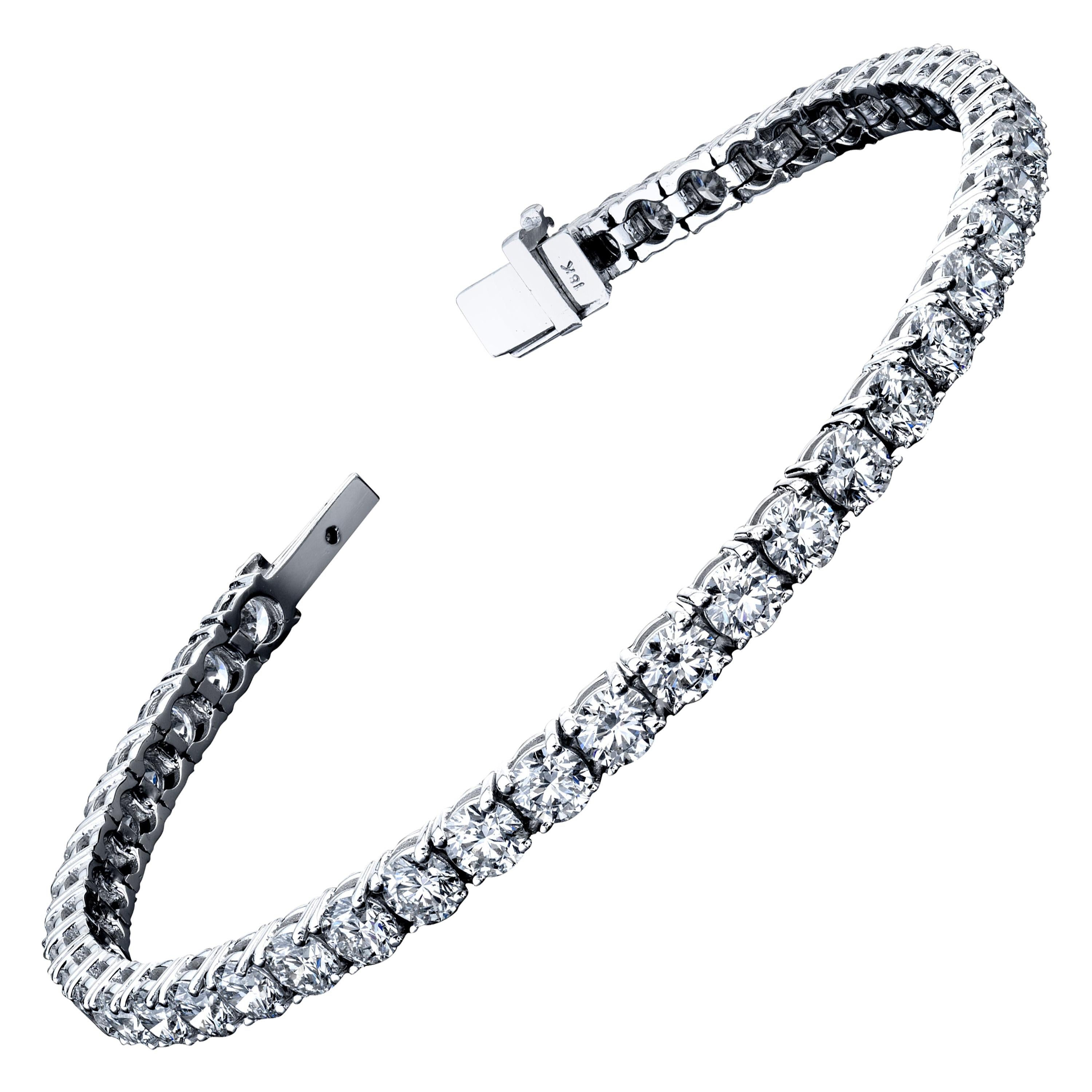 Diamant-Tennis-Armband 8::76 Karat DEF Farbe VS2 GIA zertifiziert 18 Karat Gold