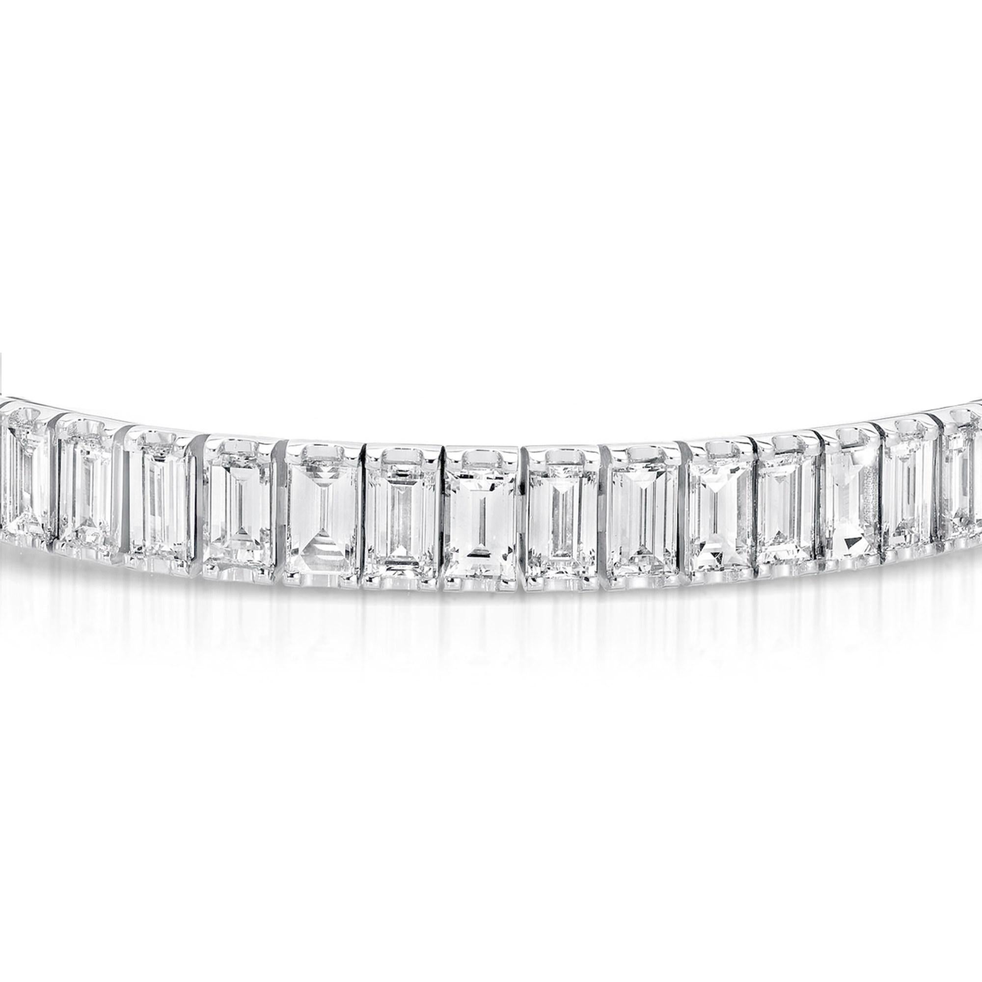 Contemporary Diamond Tennis Bracelet Baguette Cut 15.2 Carats Total 18K White Gold For Sale