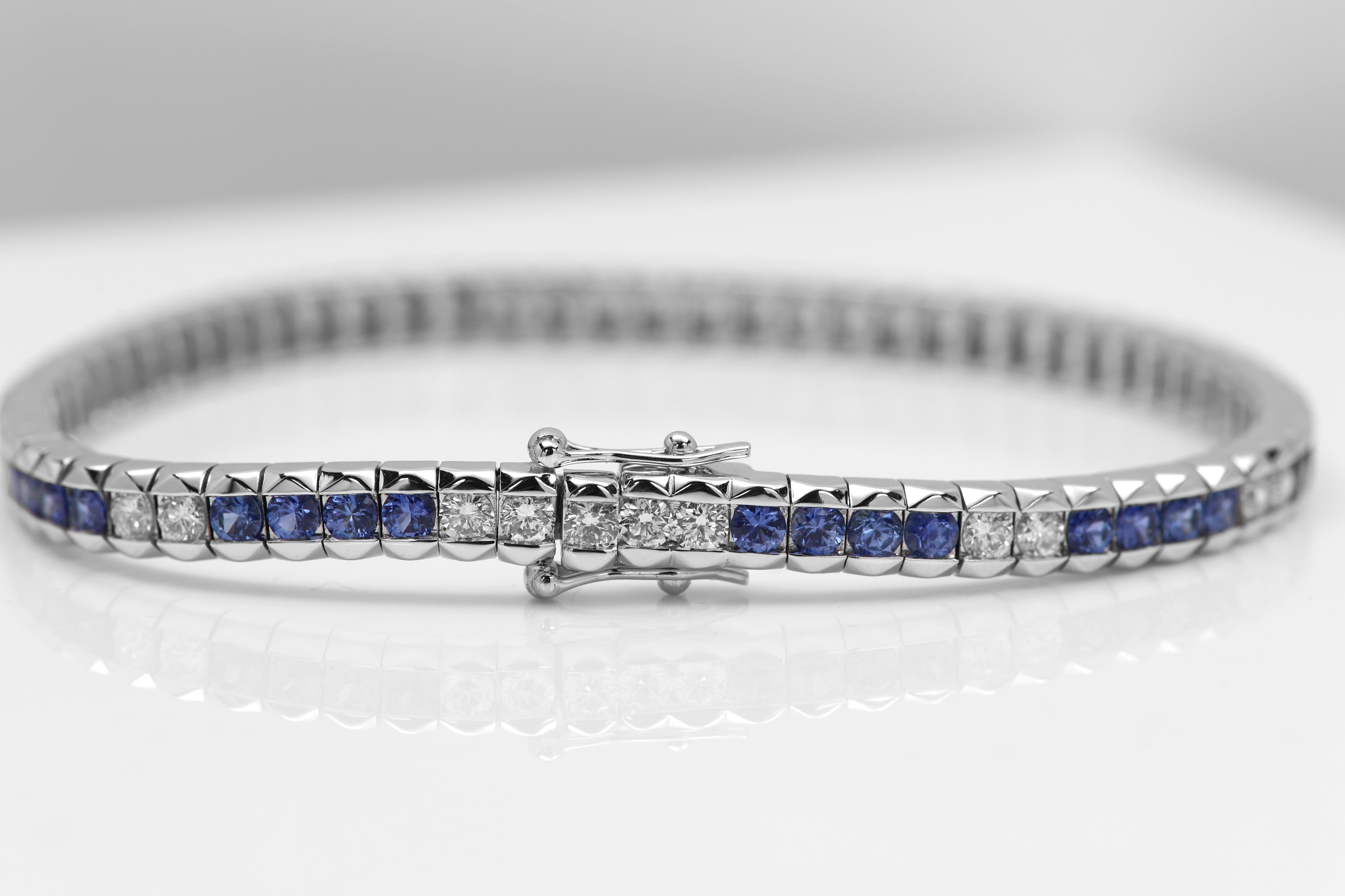 Bracelet ange en or jaune 18 carats, émail et diamants, style nouveau 1910 en vente 6