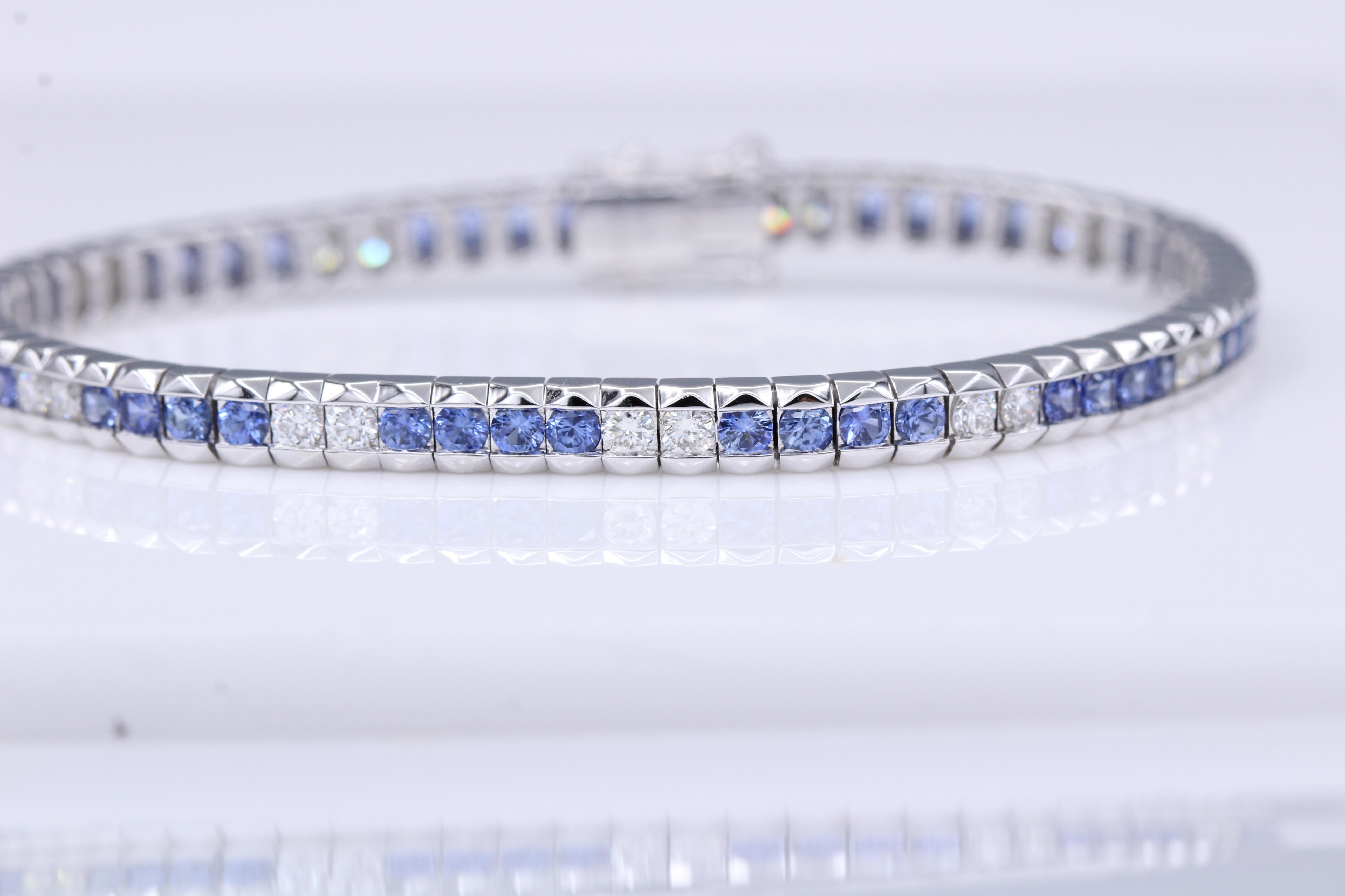 Bracelet ange en or jaune 18 carats, émail et diamants, style nouveau 1910 en vente 11