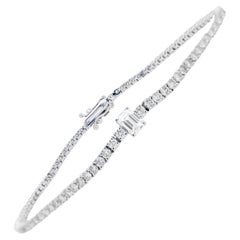 Diamant-Tennisarmband mit Diamanten im Smaragdschliff Main 2,6 Karat 18K Gold
