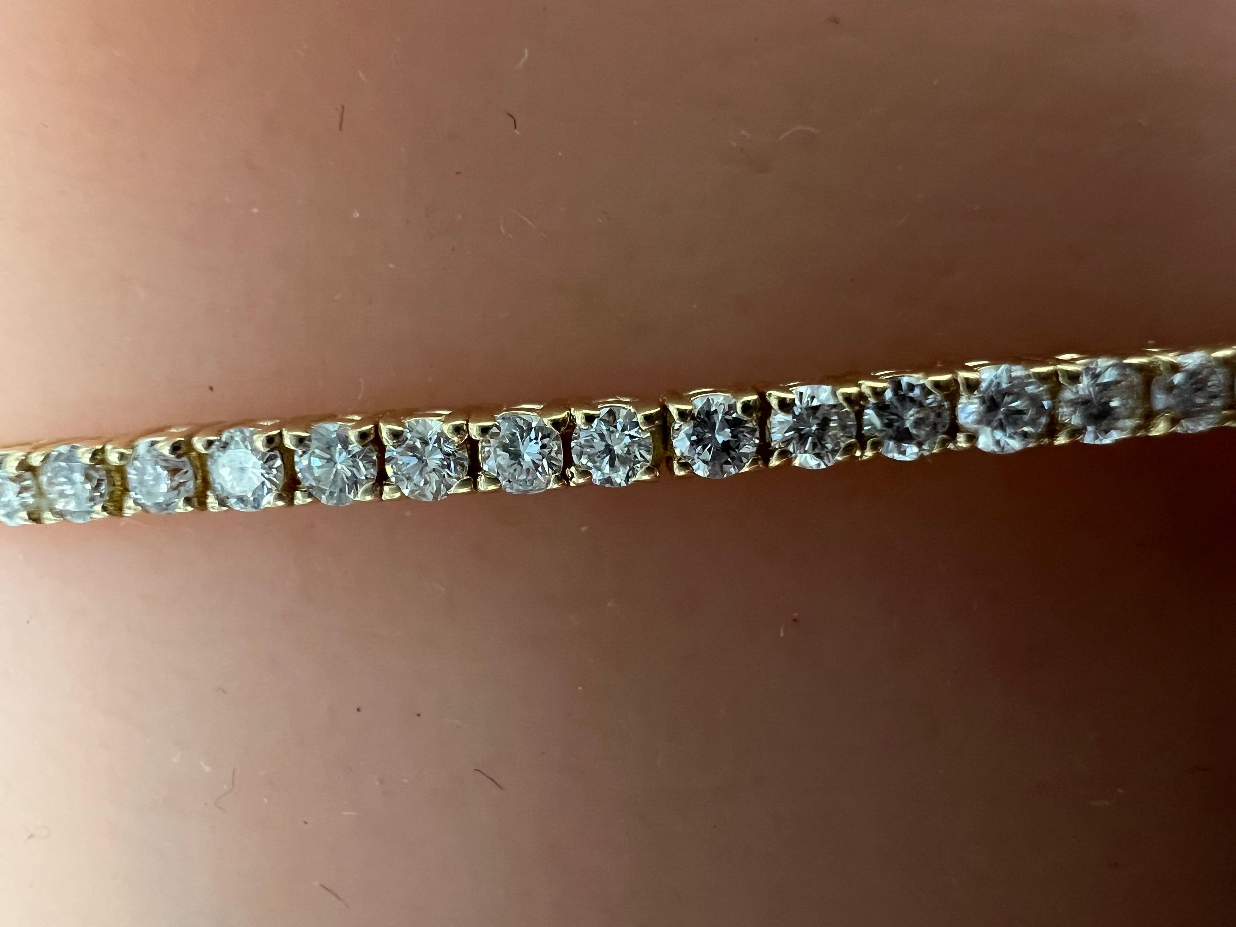 Diamond Tennis Bracelet in 14K Yellow Gold, Natural Full Brilliant Cut Diamond For Sale 1