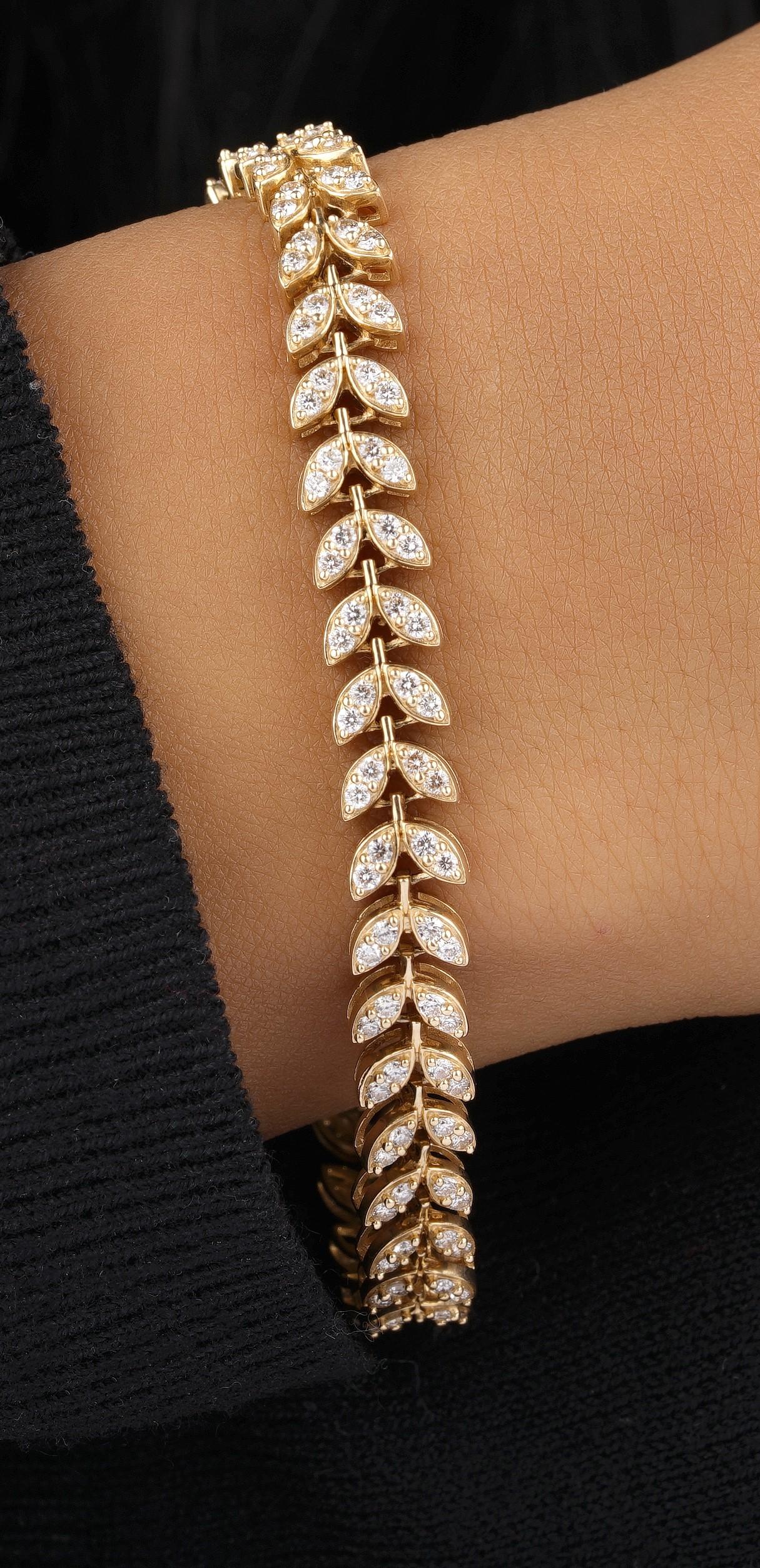 Taille brillant Bracelet tennis en or massif 18 carats avec diamants en vente
