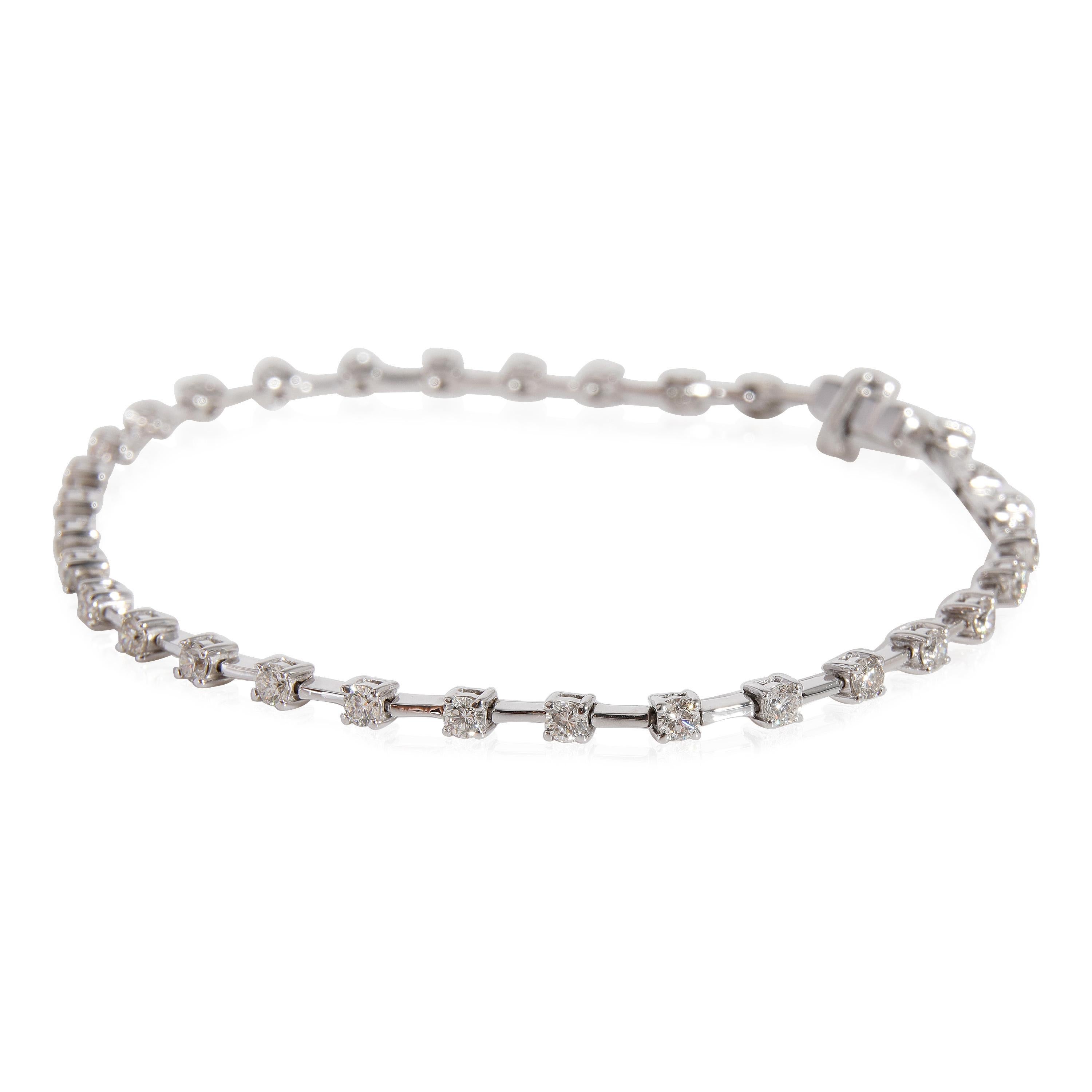 Diamond Tennis Bracelet in 18k White Gold 1.52 CTW In Excellent Condition In New York, NY