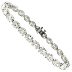 Diamond Tennis Bracelet in Platinum with Oval Diamonds