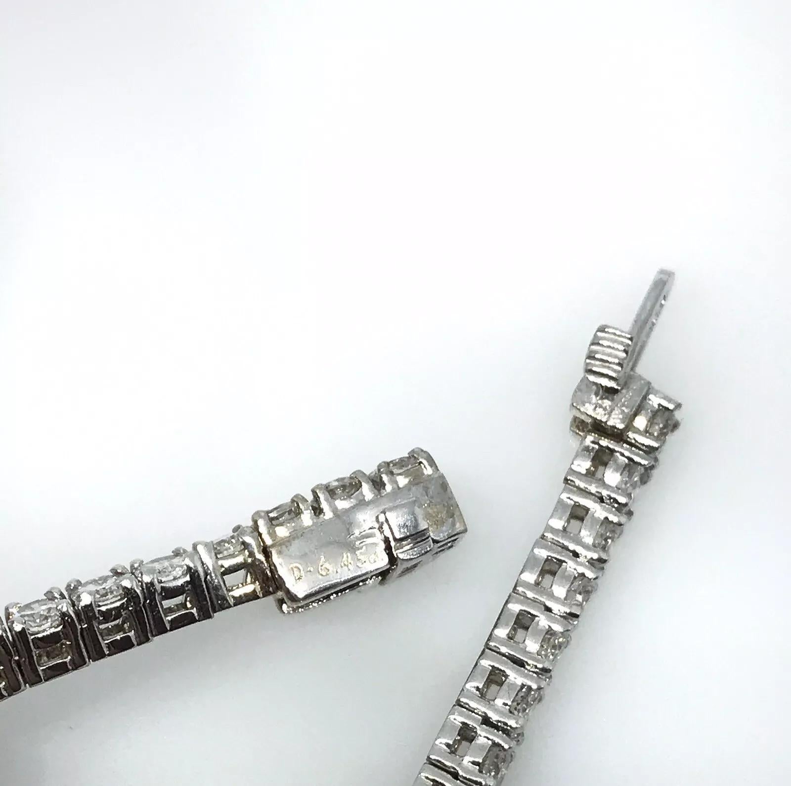 Diamant-Tennisarmband aus 18 Karat Weißgold mit rundem Gesamtgewicht von 6,45 Karat Diamanten im Zustand „Hervorragend“ im Angebot in La Jolla, CA