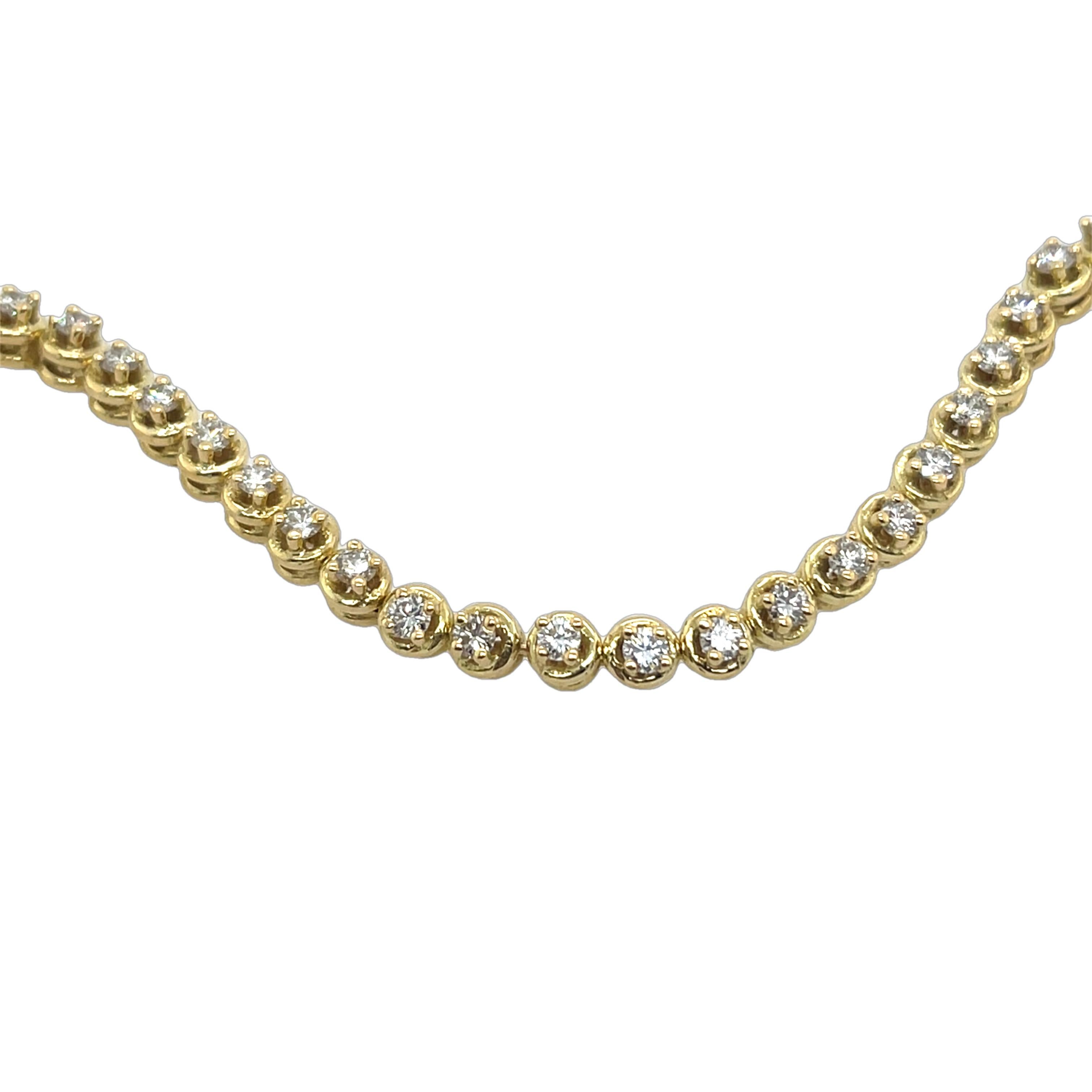 Diamond Tennis Bracelet Set With 1.80ct Natural Diamonds in 18ct Yellow Gold 1