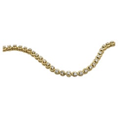 Diamond Tennis Bracelet Set With 1.80ct Natural Diamonds in 18ct Yellow Gold