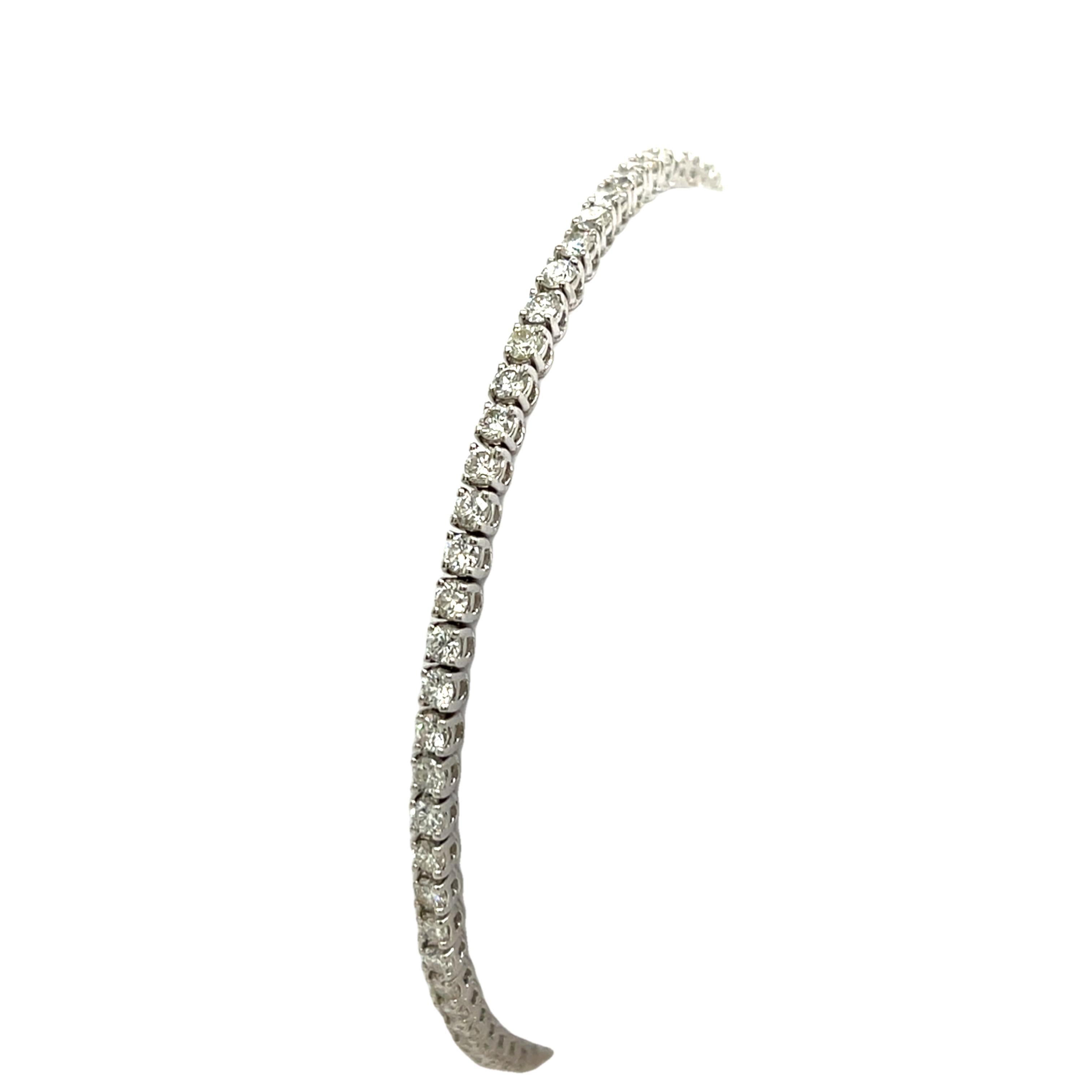 Diamant-Tennisarmband aus 18 Karat Weißgold mit 2,25 Karat natürlichen Diamanten für Damen oder Herren im Angebot