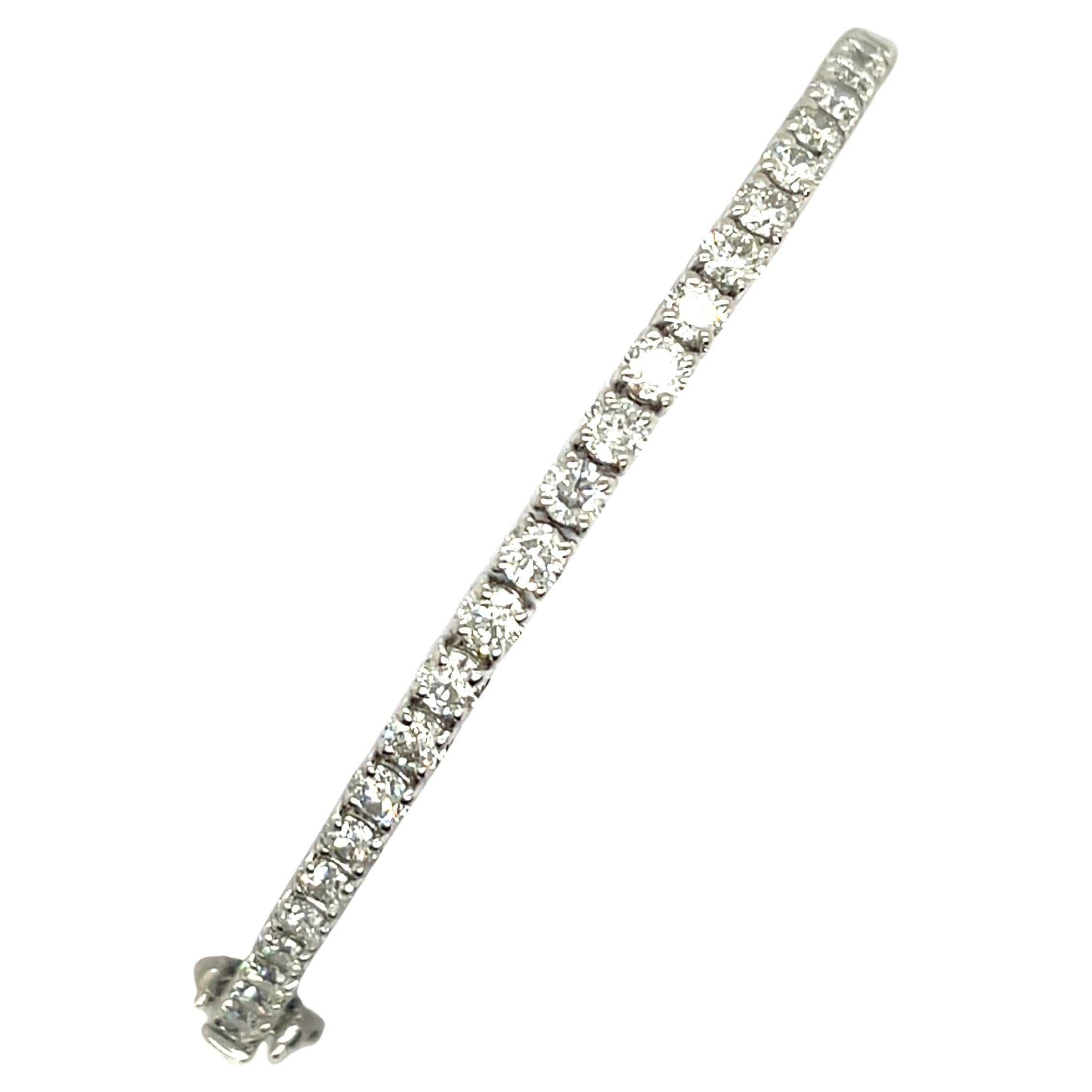 Pulsera de tenis de diamantes con diamantes naturales de 4,50 ct en oro blanco de 18 ct
