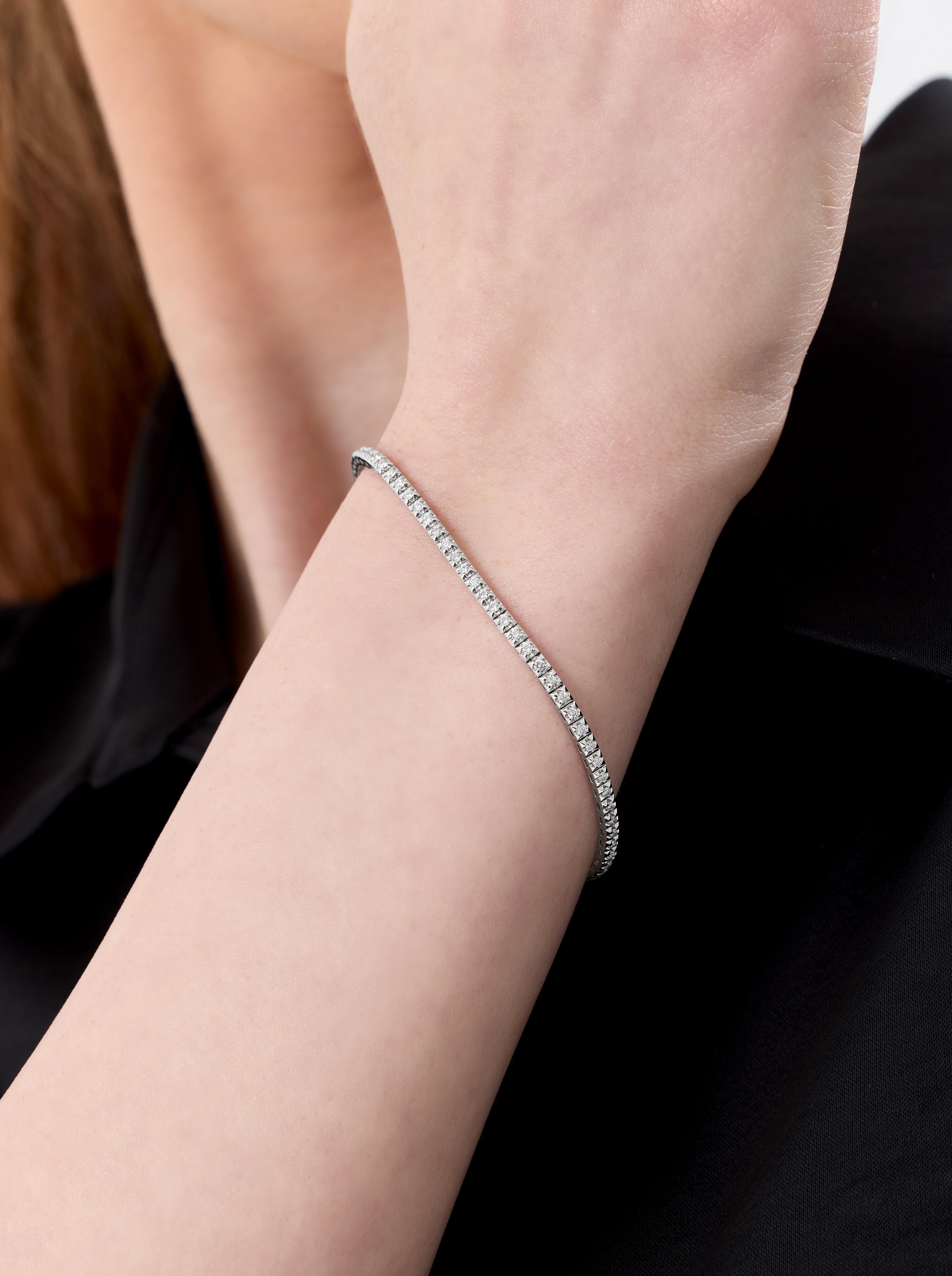 Diamond Tennis Bracelet Solid Gold 0.81ct For Sale 1