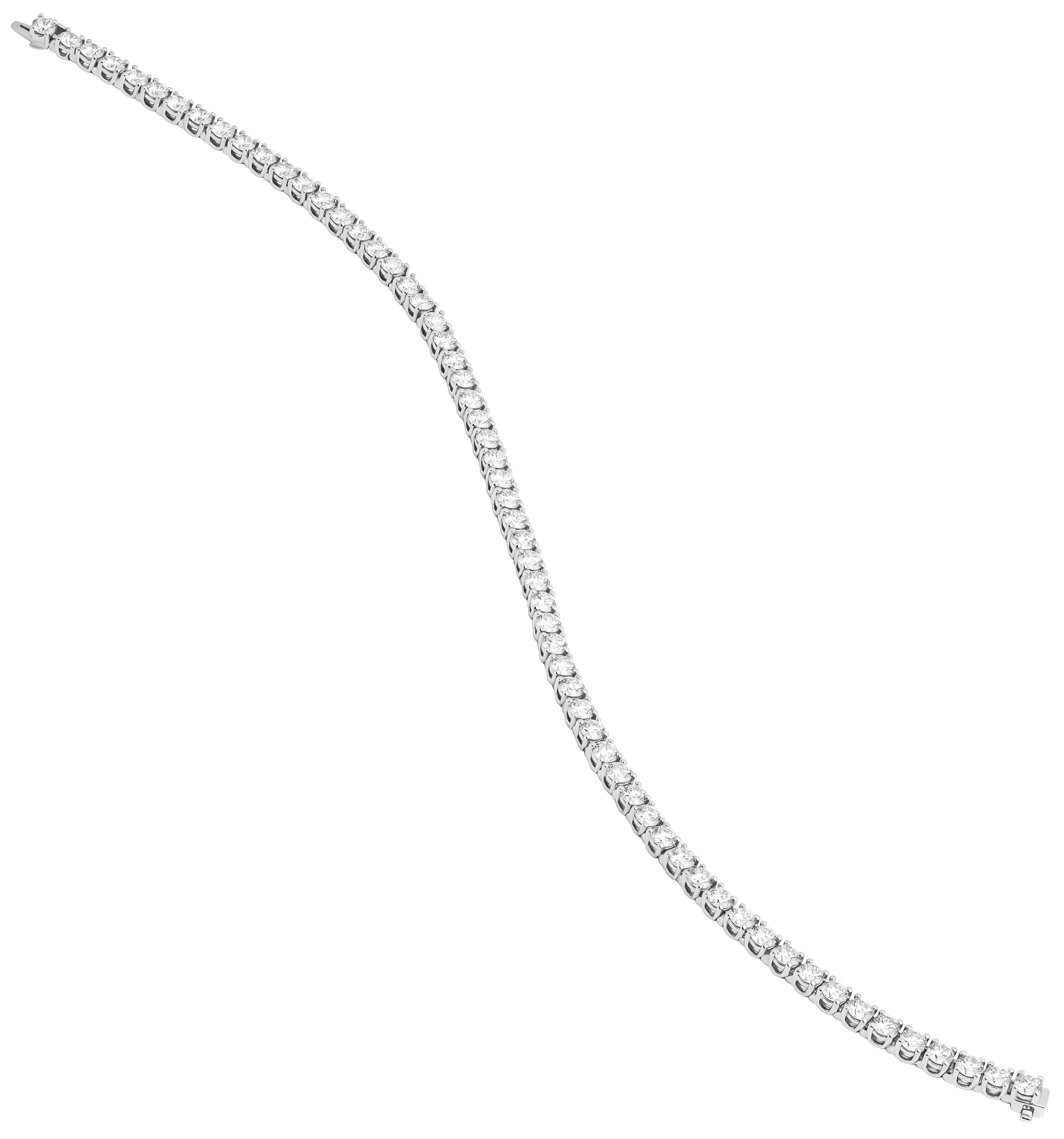 Pulsera de tenis con diamantes de 4,30 ct Moderno en venta