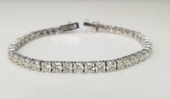 Diamond Tennis Bracelet with 9.51 carats set in 14k white gold setting