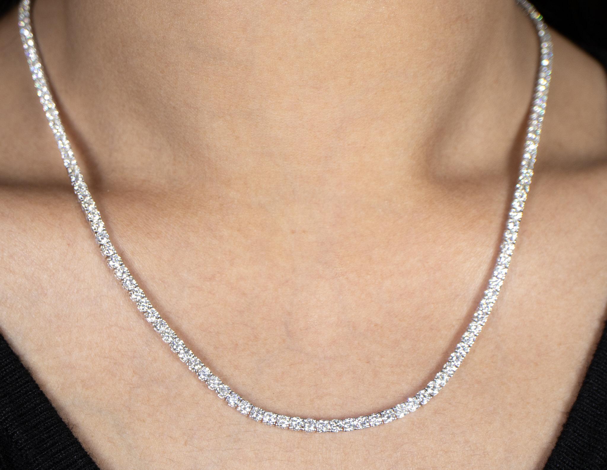 Collier tennis en or 18 carats avec diamants 11,5 carats Neuf - En vente à Aliso Viejo, CA
