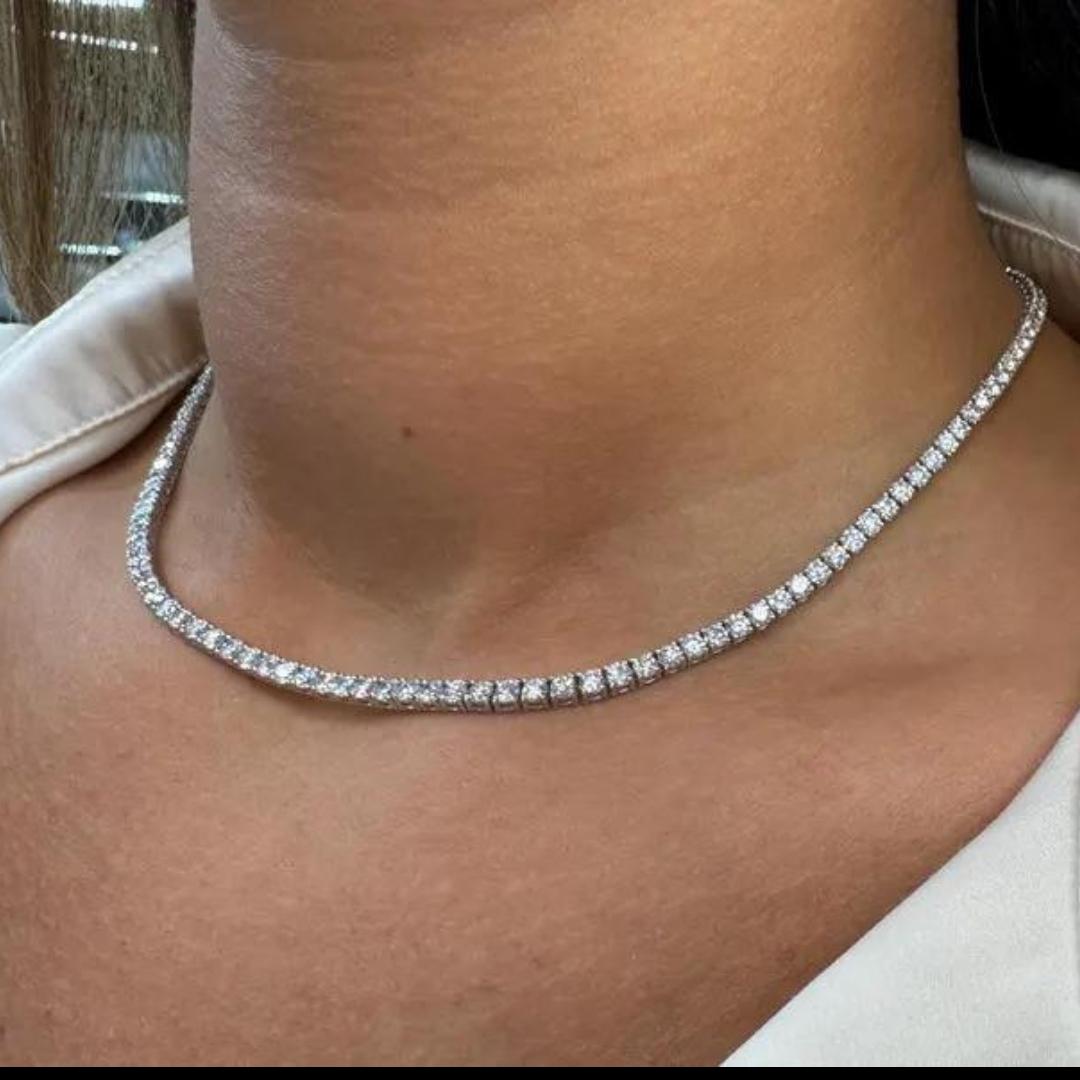 Contemporary Diamond Tennis Necklace 11.53 Carats 14 Karat White Gold Average 0.08 Points For Sale